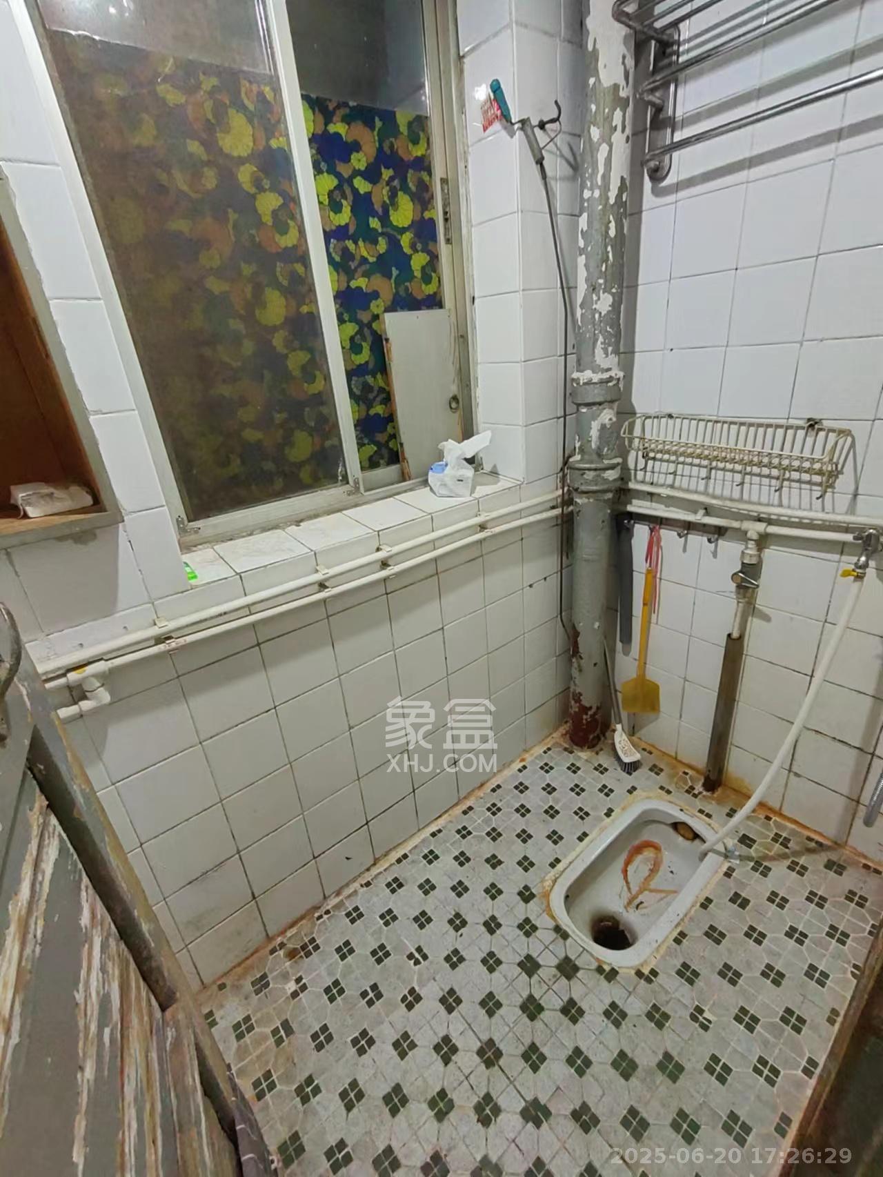 向韶村  2室1厅1卫   1800.00元/月室内图