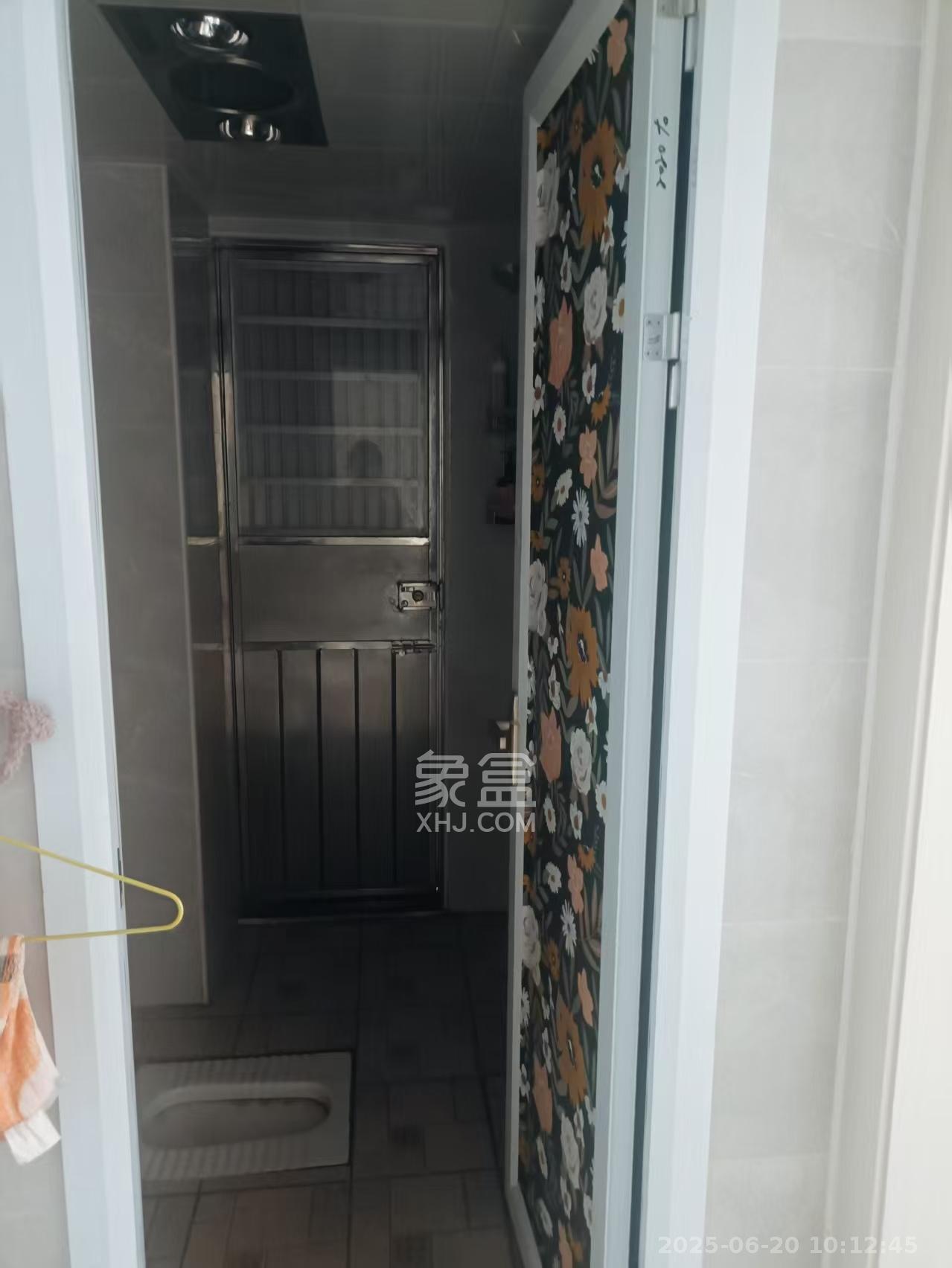 云鼎公馆  1室1厅1卫    1950.0元/月室内图