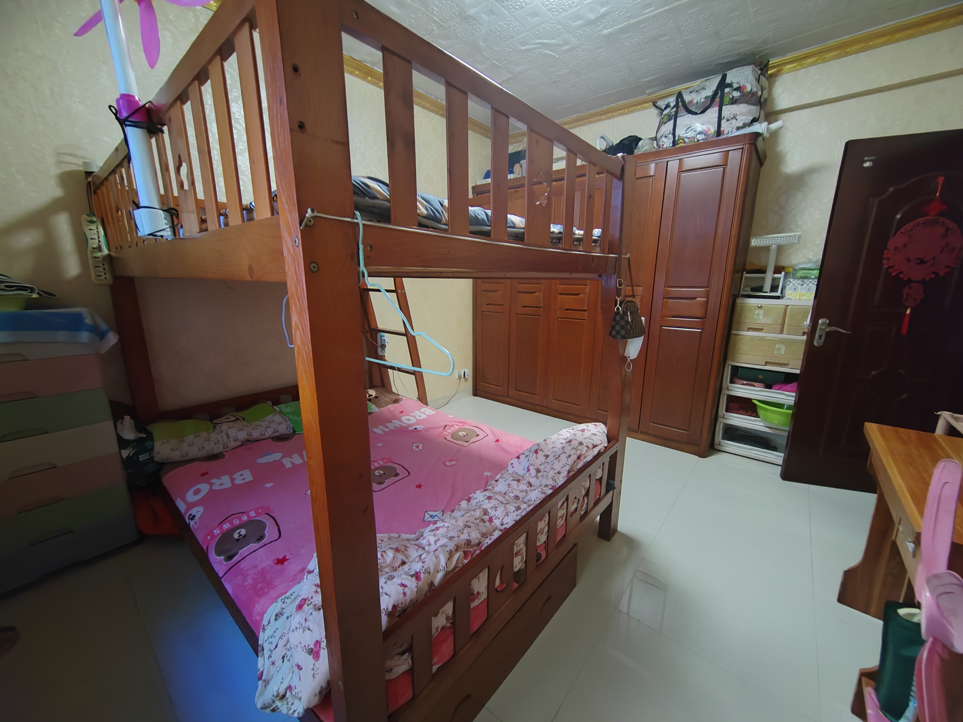 玉和花园一期 2室2厅1卫 75.0万 玉和花园一期 2室2厅1卫 75.0万客厅