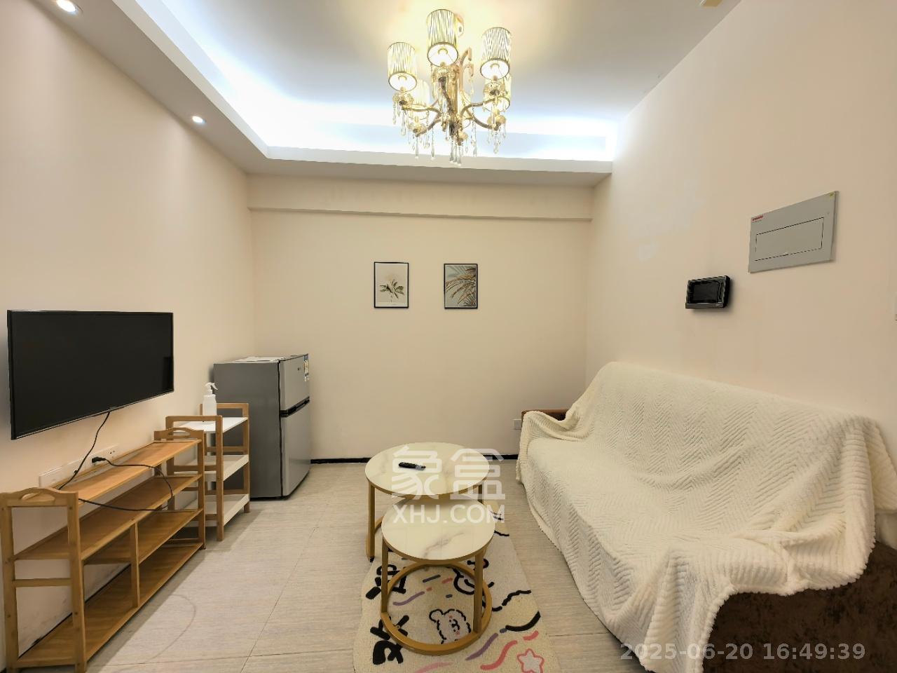 奥林匹克花园贡院二期  1室1厅1卫   1800.00元/月