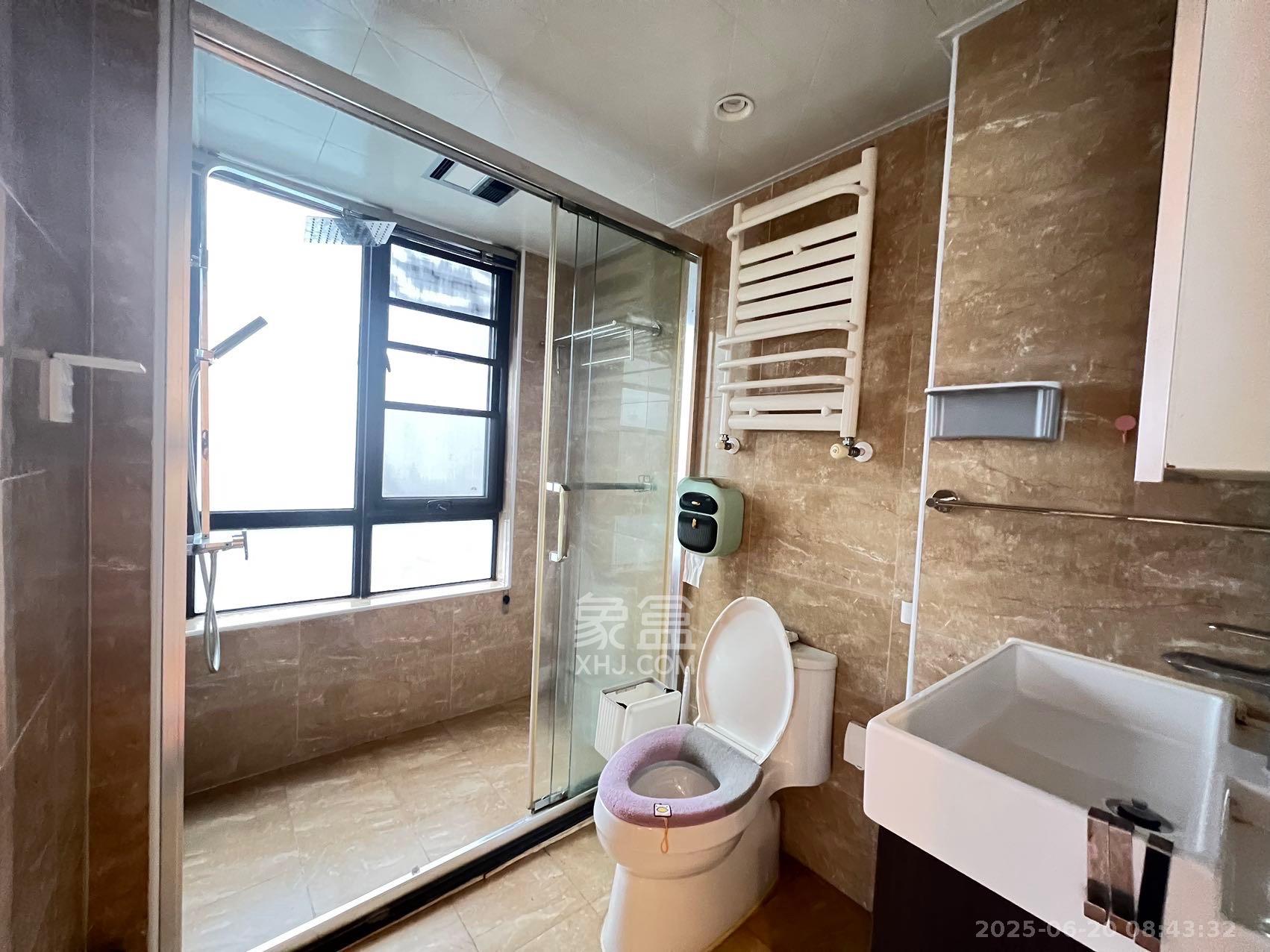 保利麓谷林语E区 1室2厅2卫 4500.0元/月 保利麓谷林语E区 1室2厅2卫 4500.0元/月室内图