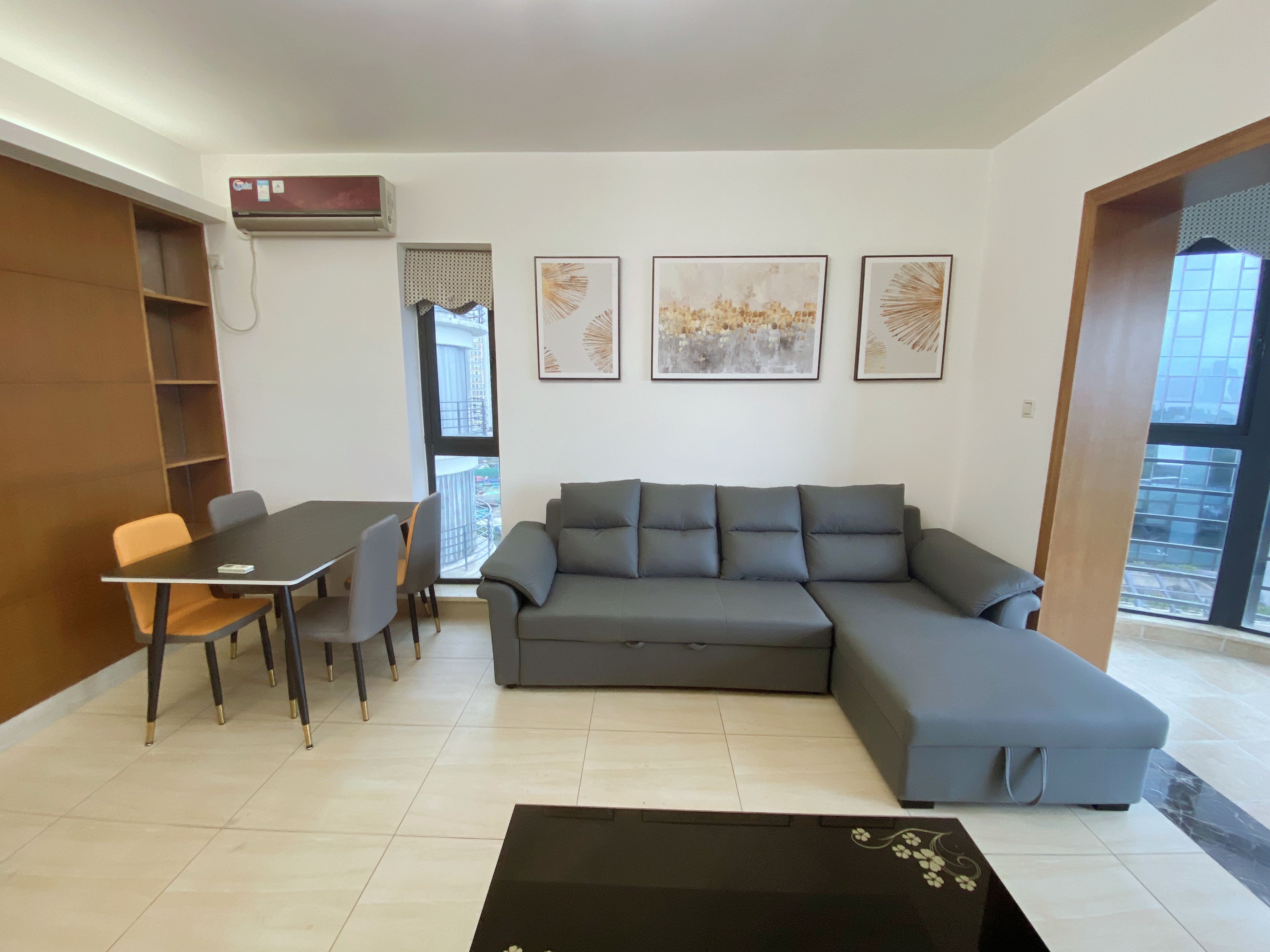 宝华海景 1室1厅1卫 2500.0元/月 宝华海景 1室1厅1卫 2500.0元/月室内图