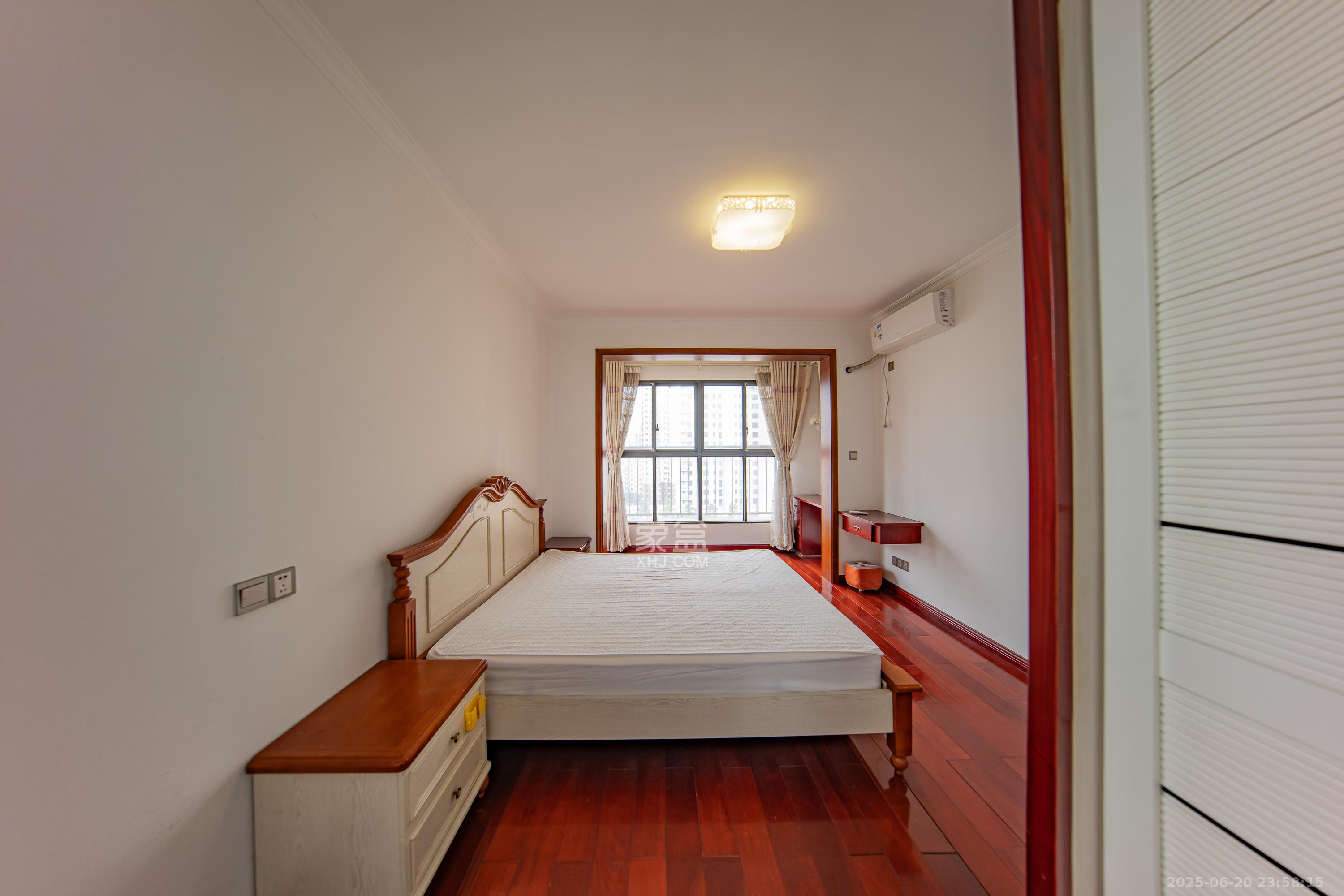 中建麓山和苑  3室2厅2卫    84.0万 中建麓山和苑  3室2厅2卫    84.0万卧室