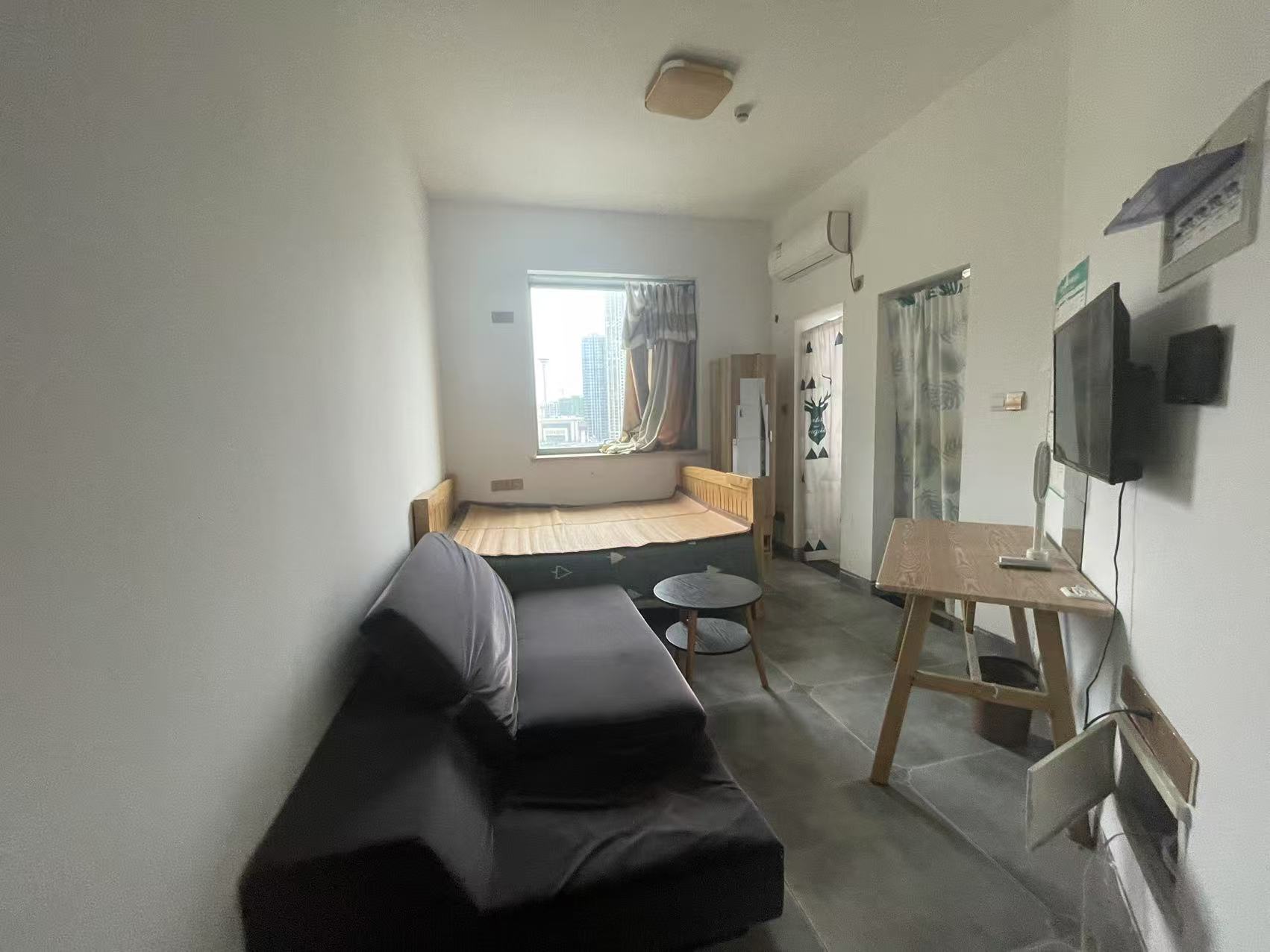 庐山一号  1室1厅1卫    16.0万 庐山一号  1室1厅1卫    16.0万室内图