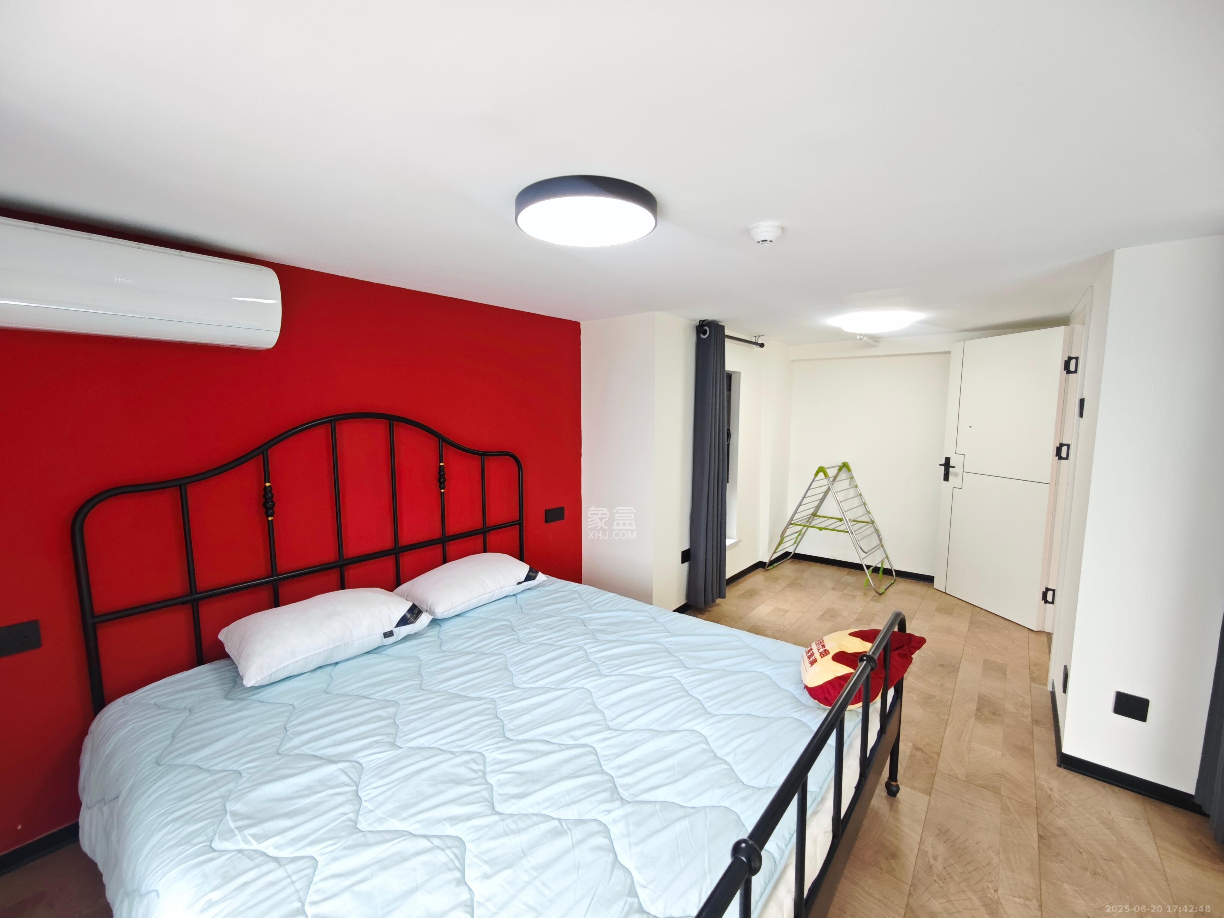 万科金色梦想B区 4室2厅2卫 2800.0元/月 万科金色梦想B区 4室2厅2卫 2800.0元/月室内图