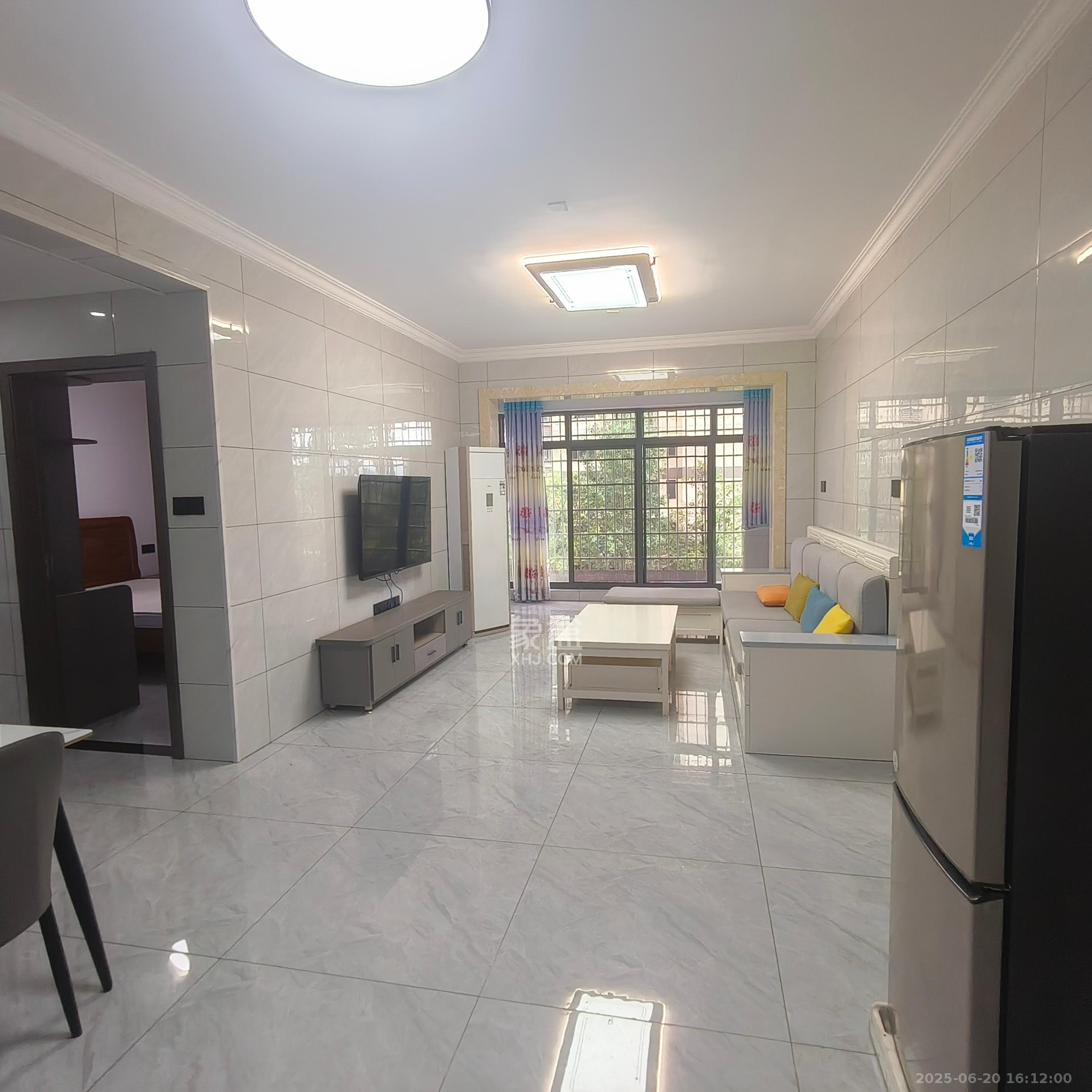 真人桥家园一期 2室0厅0卫 1700.0元/月 真人桥家园一期 2室0厅0卫 1700.0元/月室内图