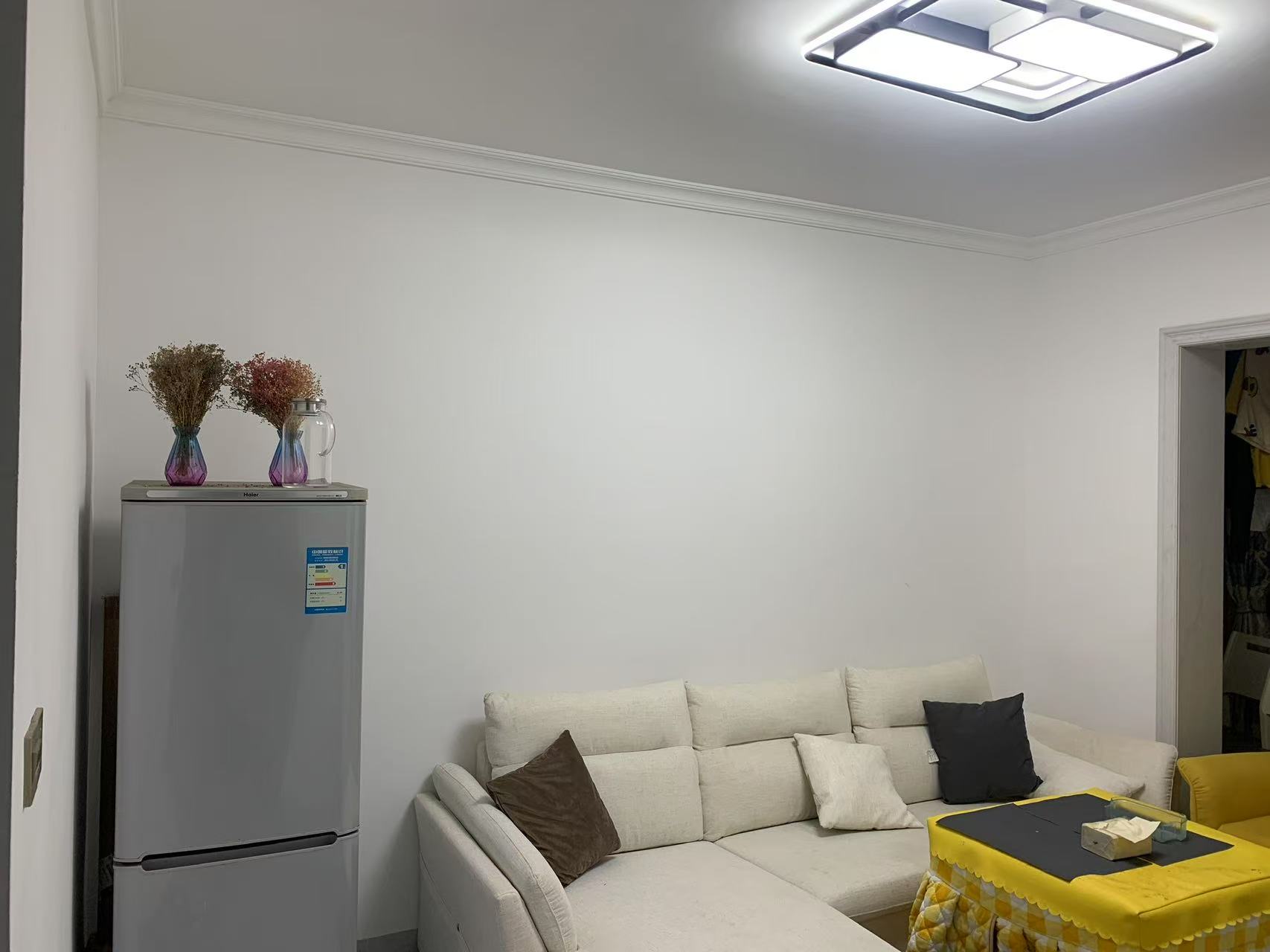 中国铁建金色蓝庭 1室1厅1卫 1200.0元/月 中国铁建金色蓝庭 1室1厅1卫 1200.0元/月室内图