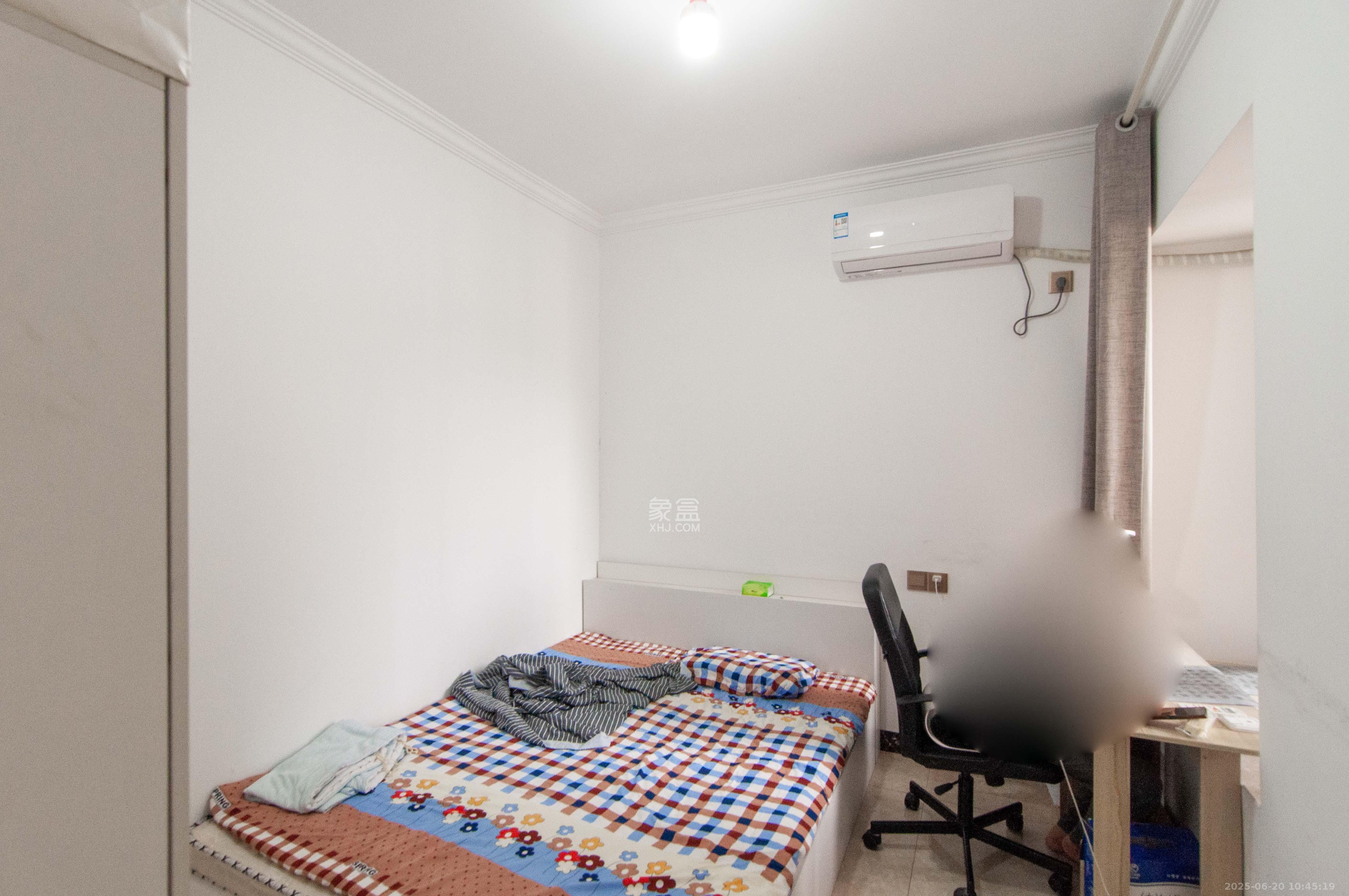 中海梅溪湖壹号 3室2厅1卫 130.0万 中海梅溪湖壹号 3室2厅1卫 130.0万其他