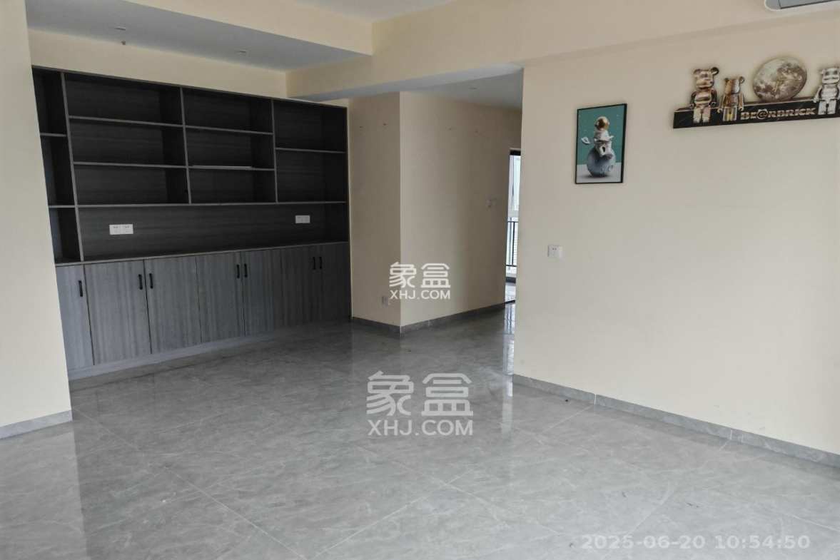 中建嘉和城  2室1厅1卫    2300.0元/月 中建嘉和城  2室1厅1卫    2300.0元/月室内图