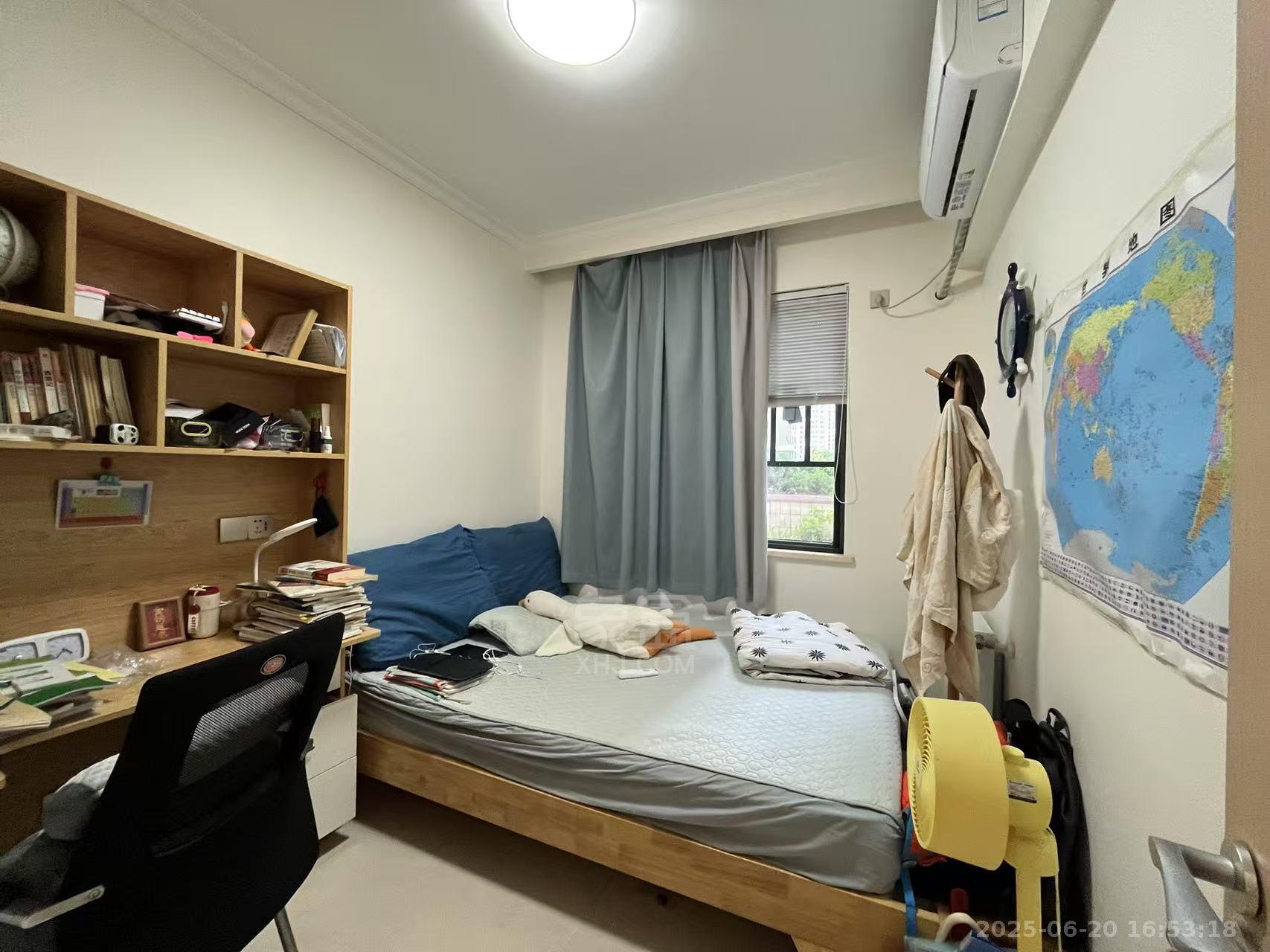 春藤小镇  3室2厅1卫   2100.00元/月室内图