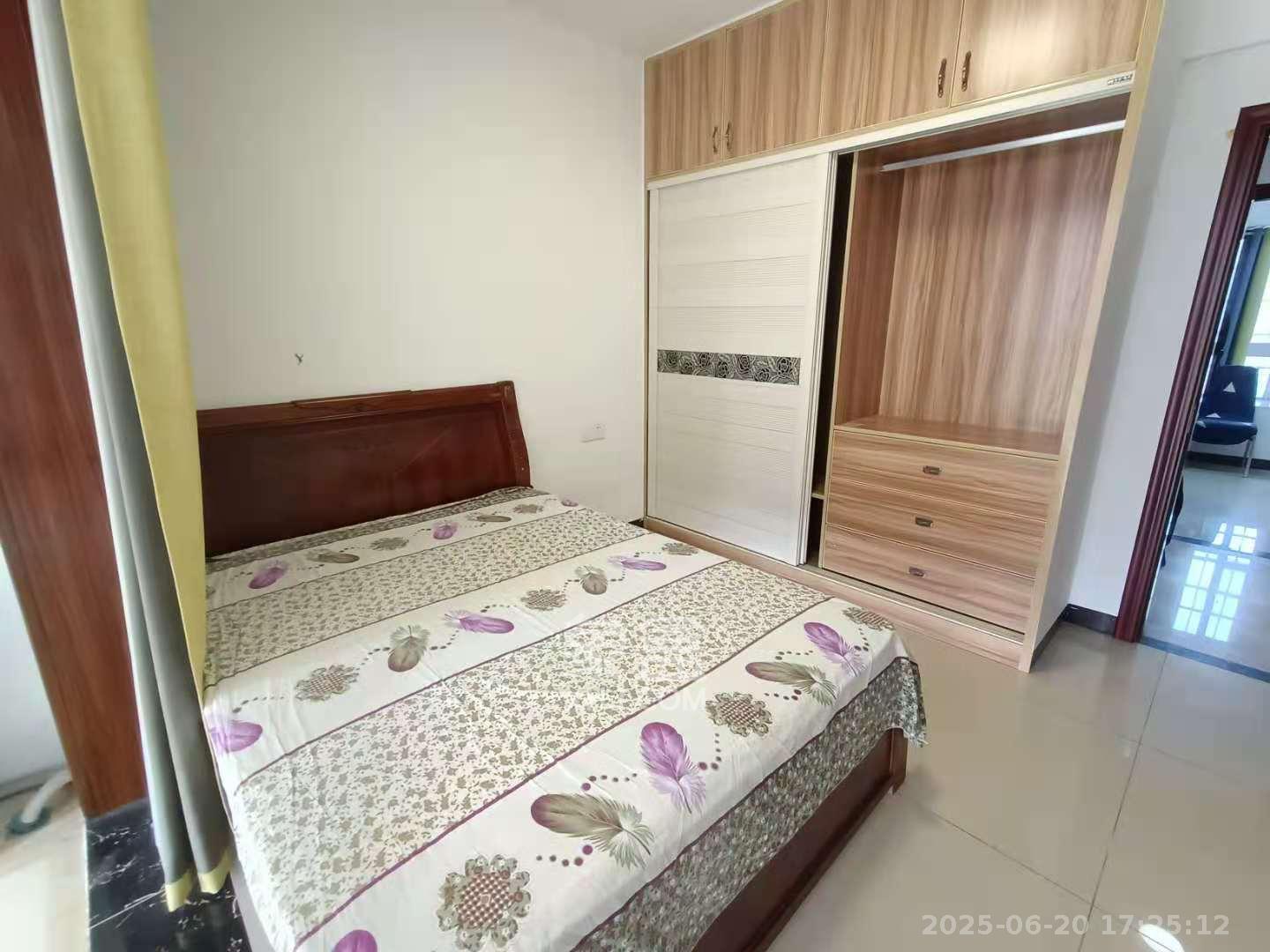 福嘉园 2室1厅1卫 1500.0元/月 福嘉园 2室1厅1卫 1500.0元/月室内图