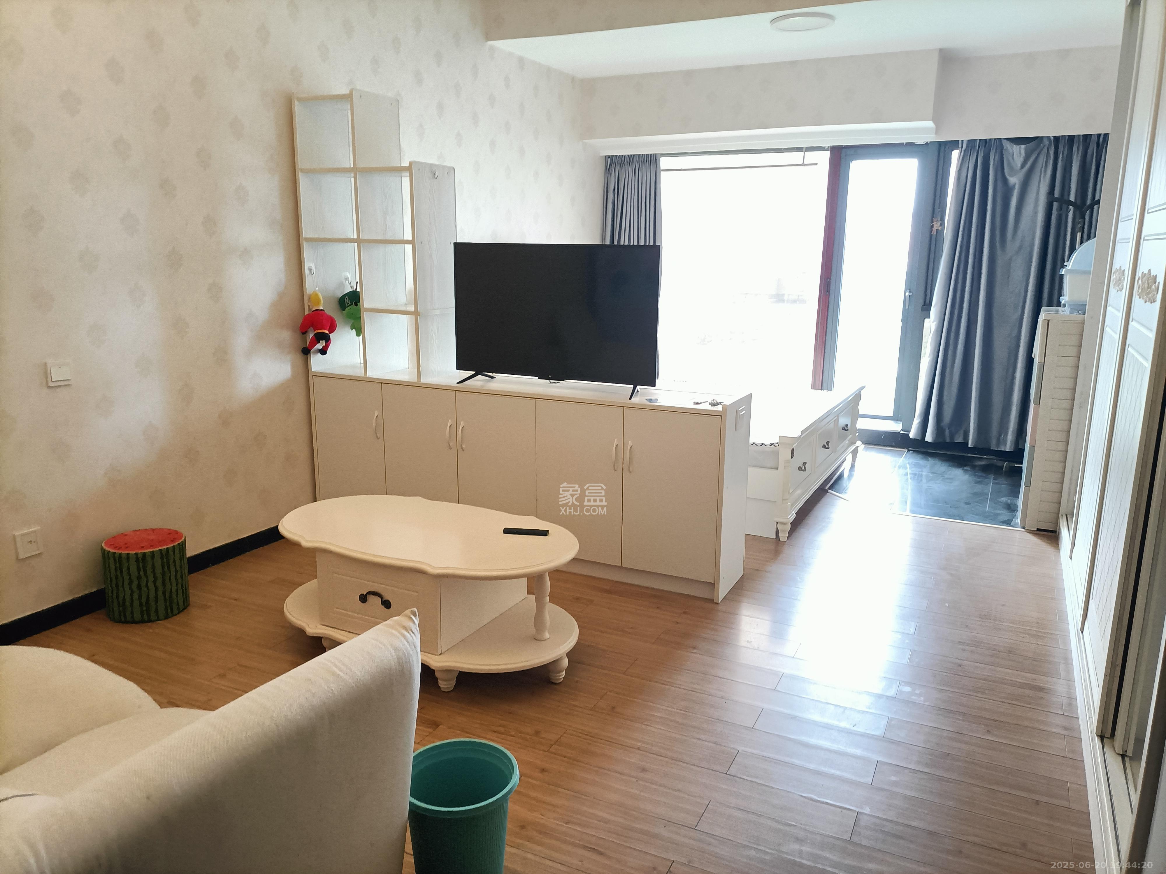 美林银谷  1室0厅0卫   1700.00元/月室内图