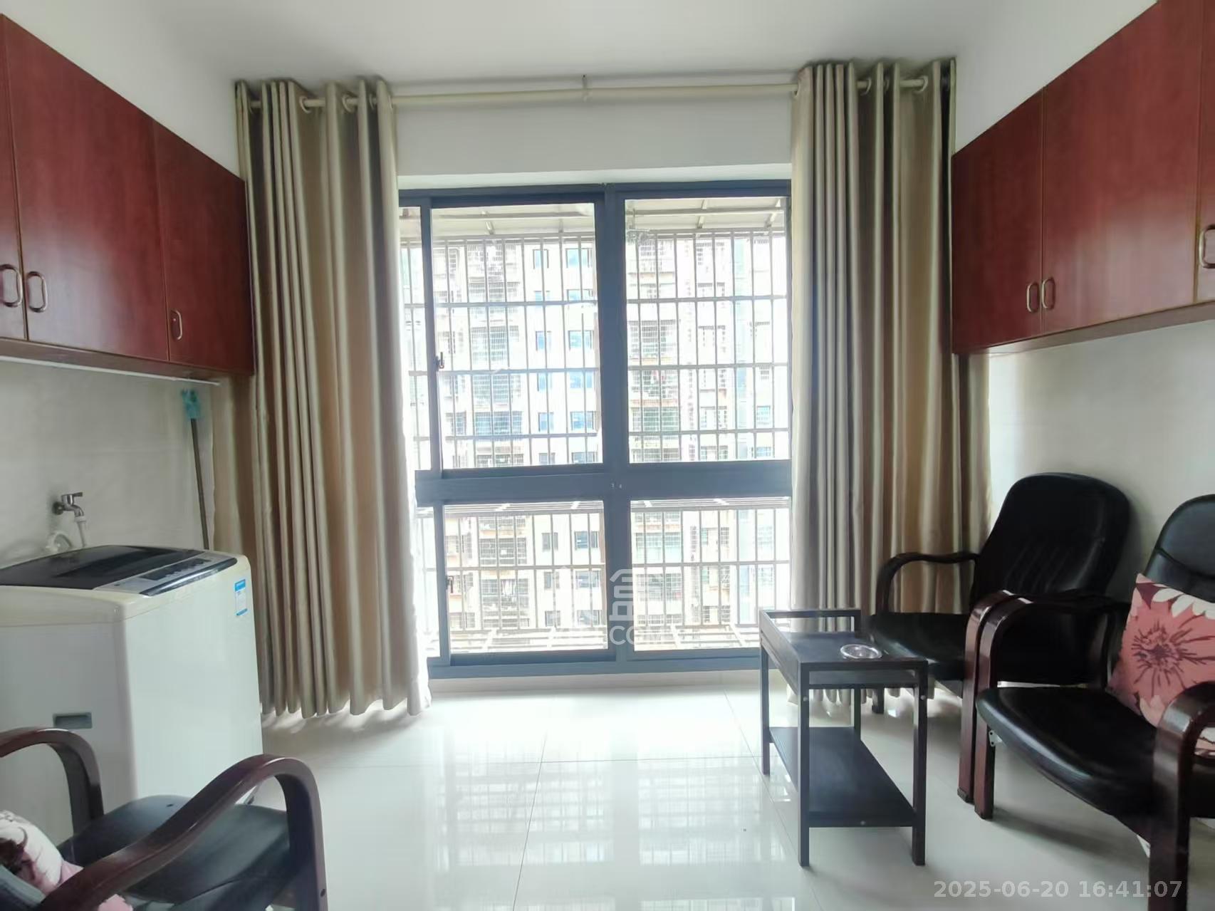 观沙嘉园 2室2厅1卫 2100.0元/月 观沙嘉园 2室2厅1卫 2100.0元/月室内图