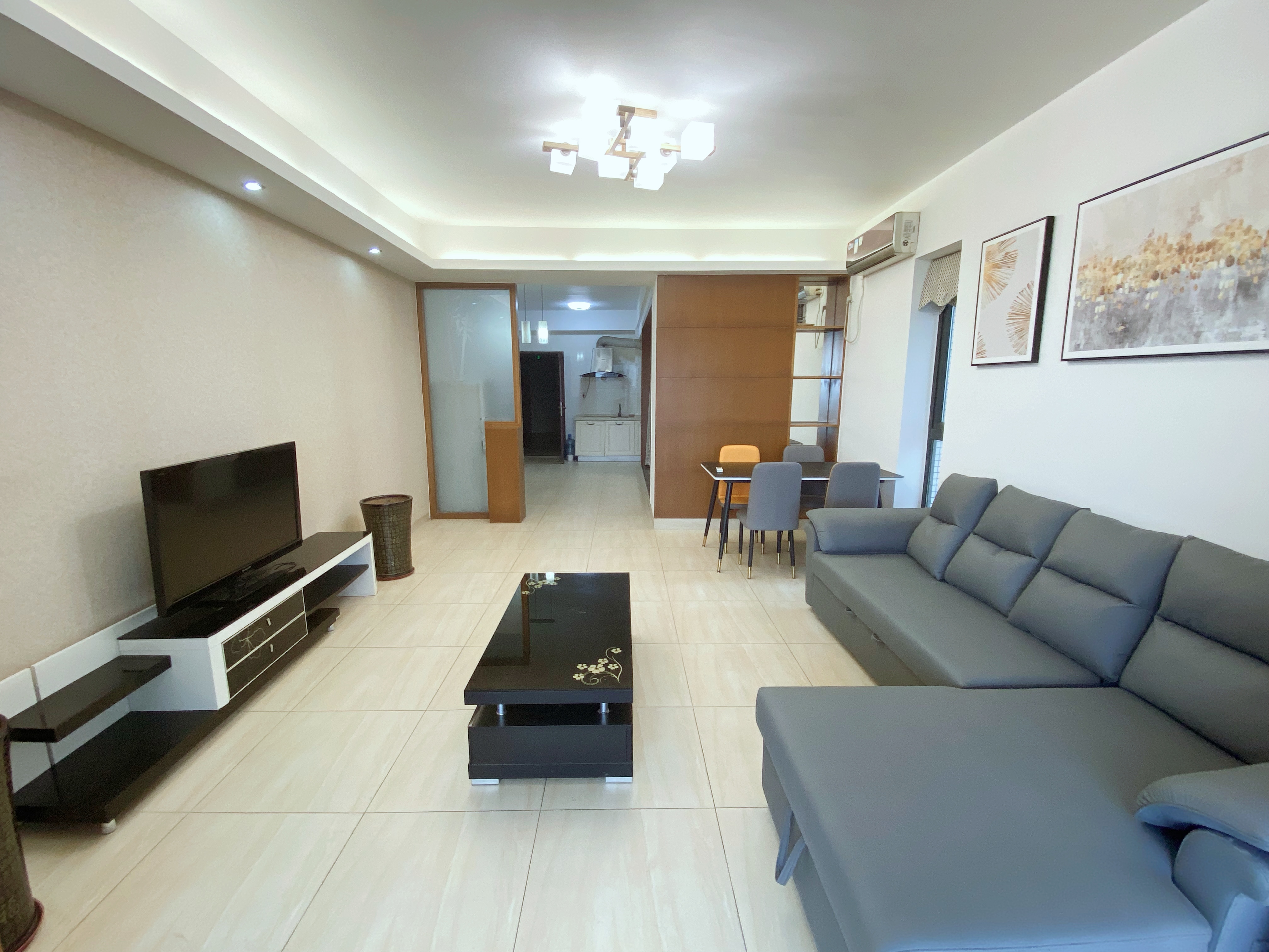 宝华海景 1室1厅1卫 2500.0元/月 宝华海景 1室1厅1卫 2500.0元/月室内图