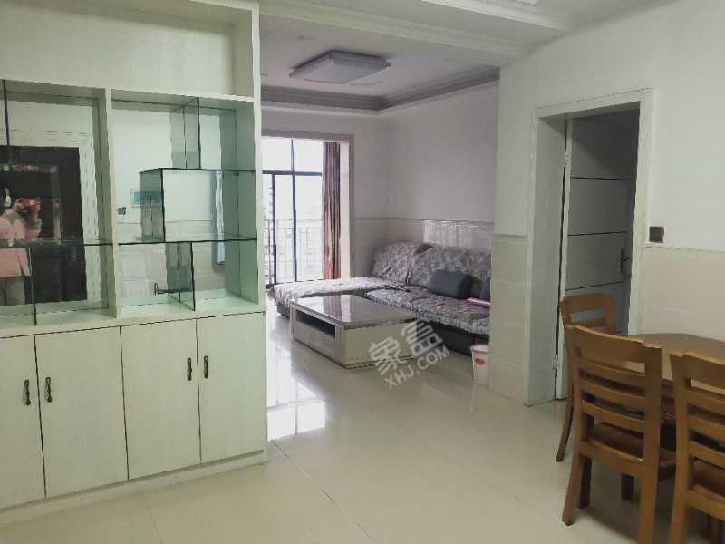 香格里拉 2室2厅1卫 1700.0元/月 香格里拉 2室2厅1卫 1700.0元/月室内图