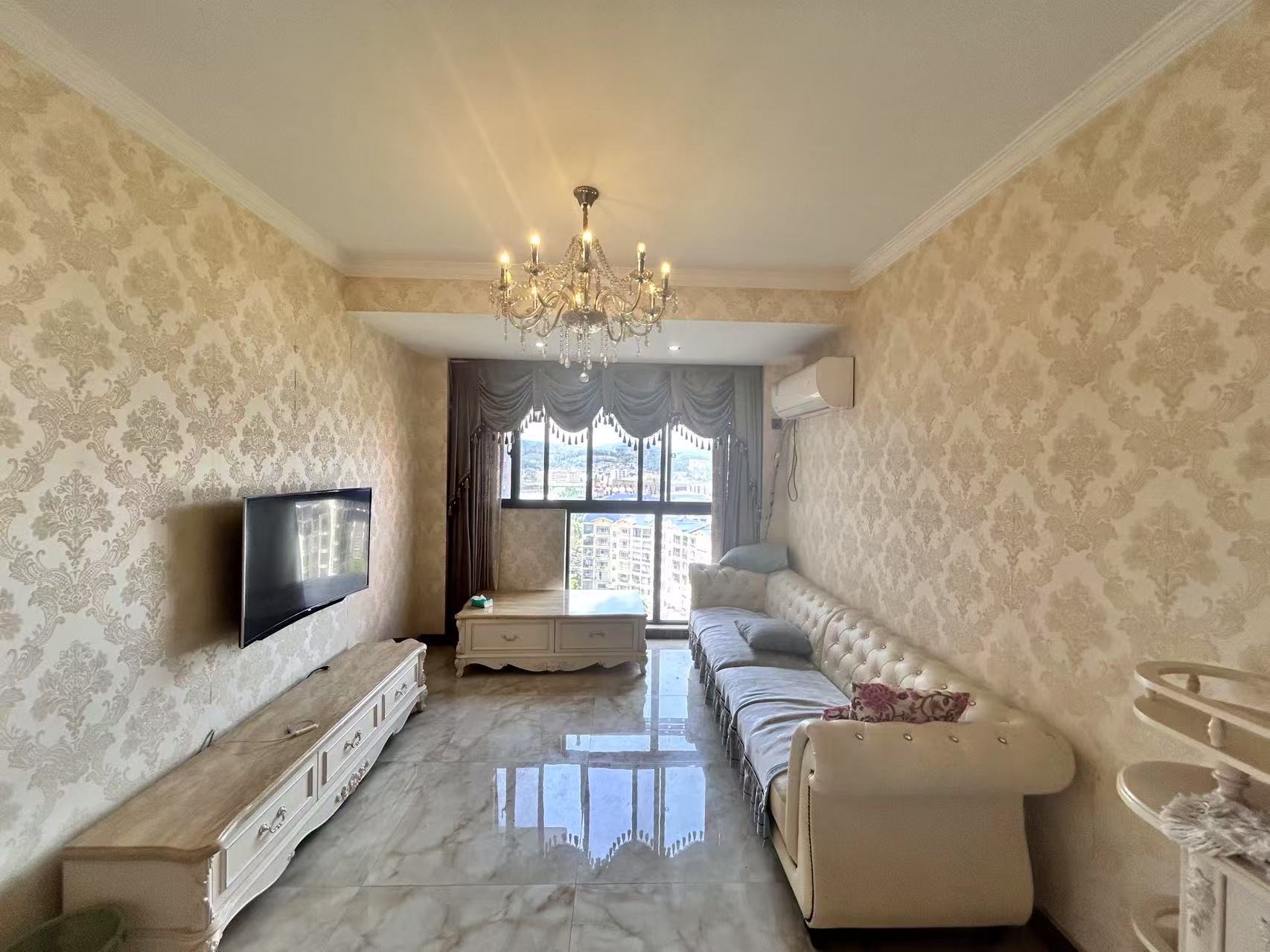 月亮湾三期 3室2厅1卫 1666.0元/月 月亮湾三期 3室2厅1卫 1666.0元/月室内图