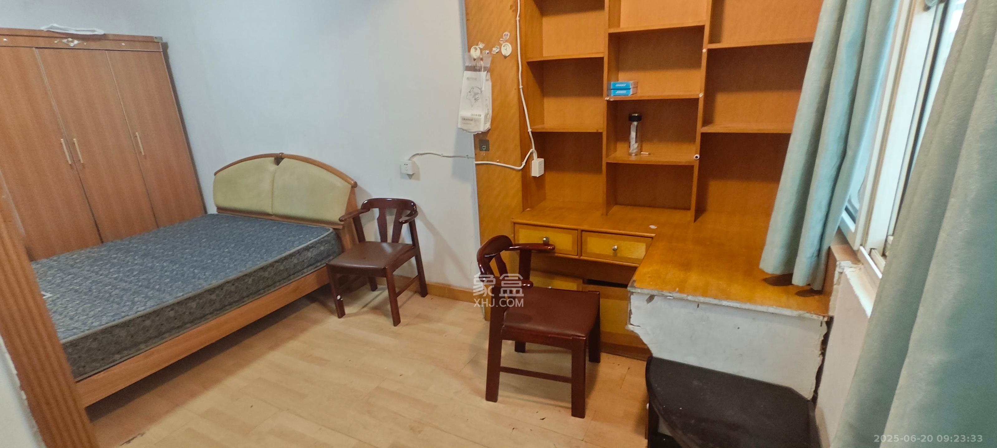 城南东路环保宿舍  1室1厅1卫    800.0元/月室内图