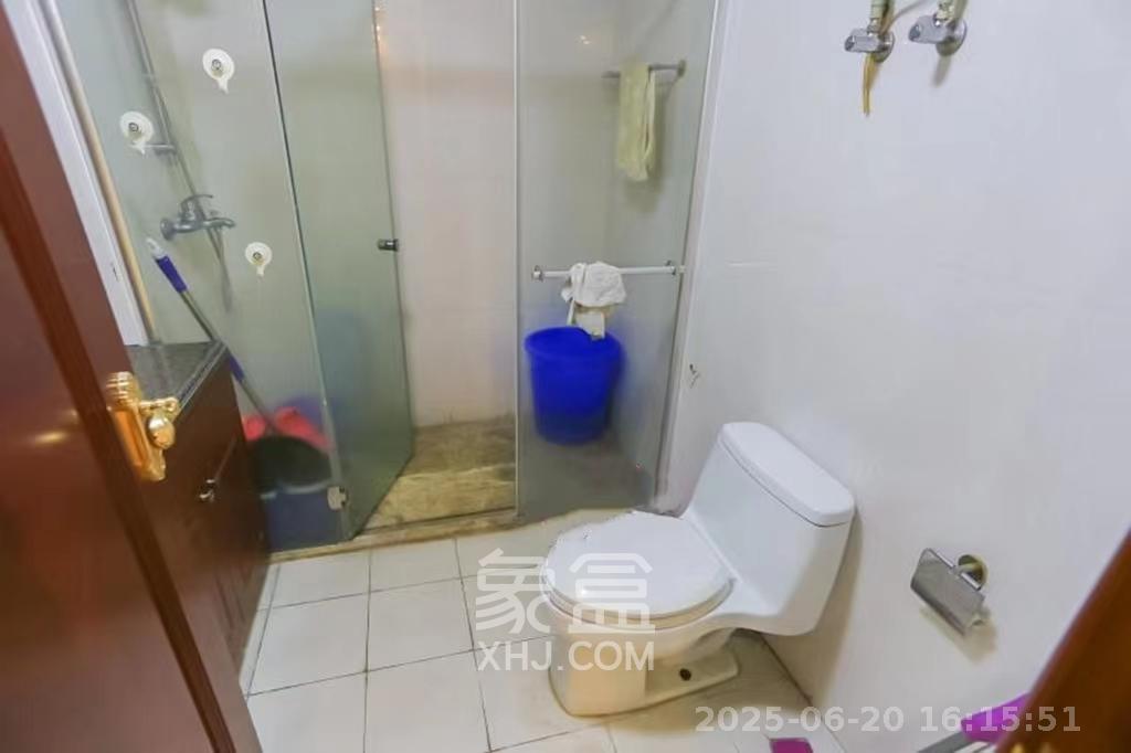 恒大华府  1室1厅1卫    1800.0元/月室内图