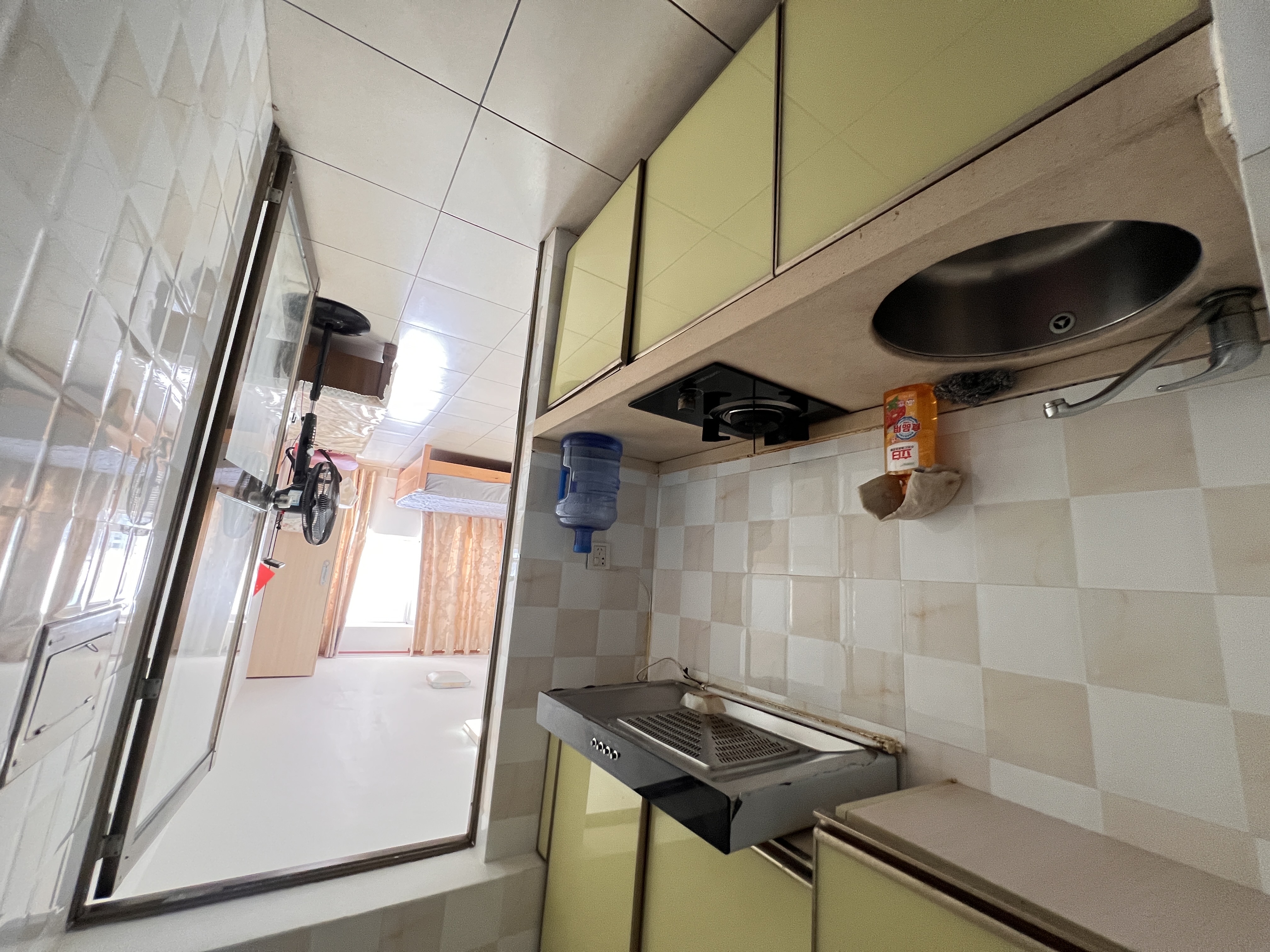 海韵裕都 1室0厅1卫 1300.0元/月 海韵裕都 1室0厅1卫 1300.0元/月室内图