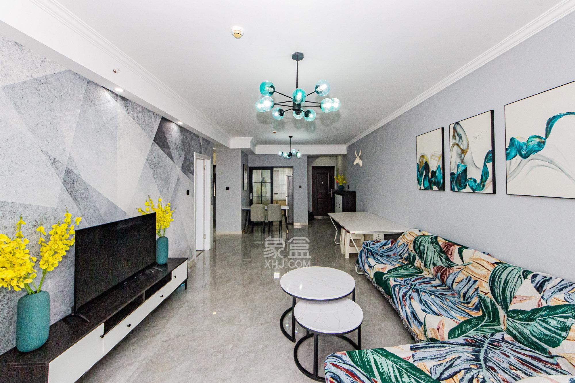 北辰三角洲C3区 3室2厅2卫 136.0万 北辰三角洲C3区 3室2厅2卫 136.0万客厅