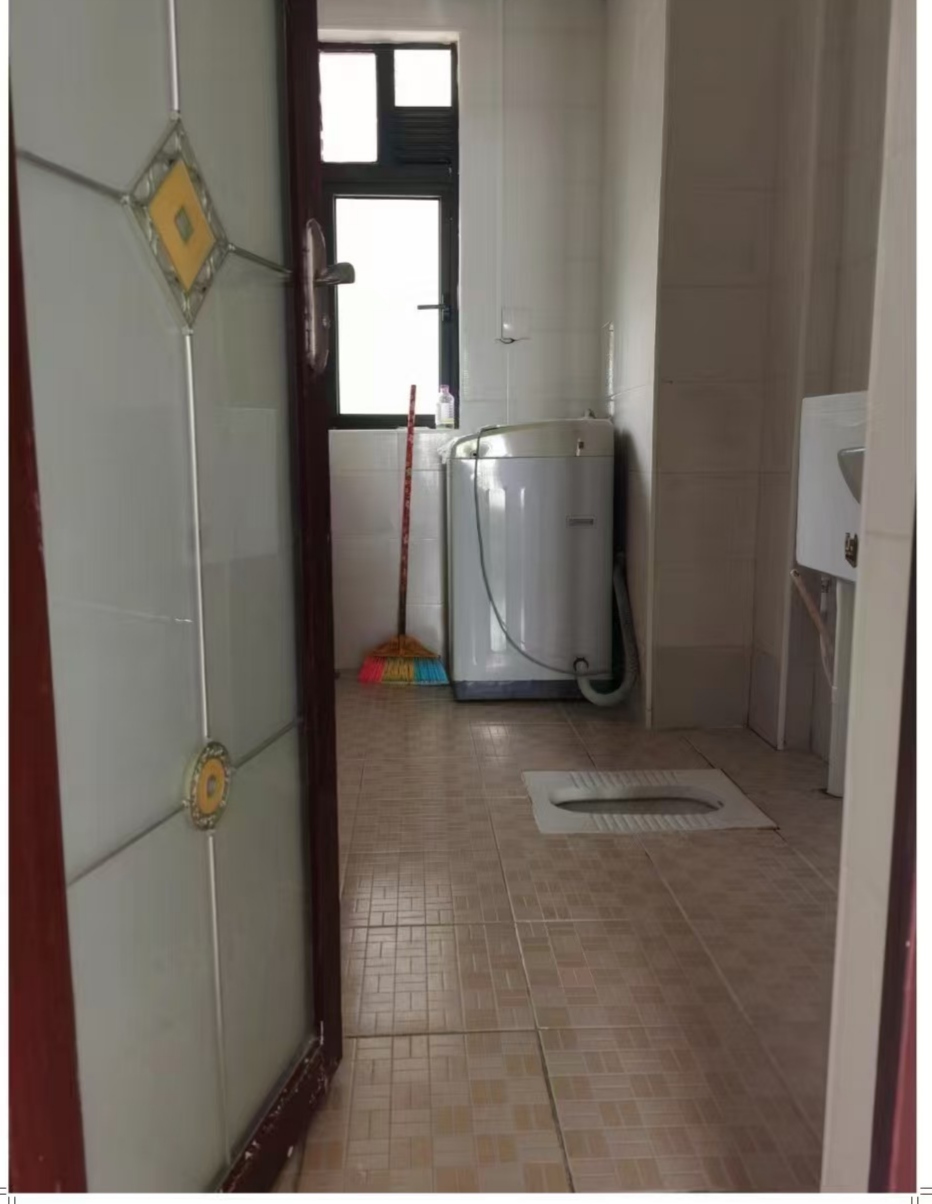 和风江岸 3室2厅2卫 3500.0元/月 和风江岸 3室2厅2卫 3500.0元/月室内图