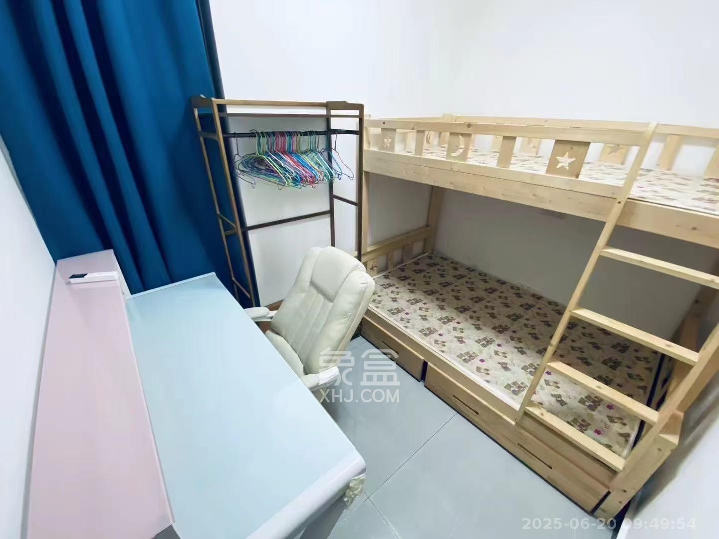 上园商住小区  3室2厅1卫   2900.00元/月室内图