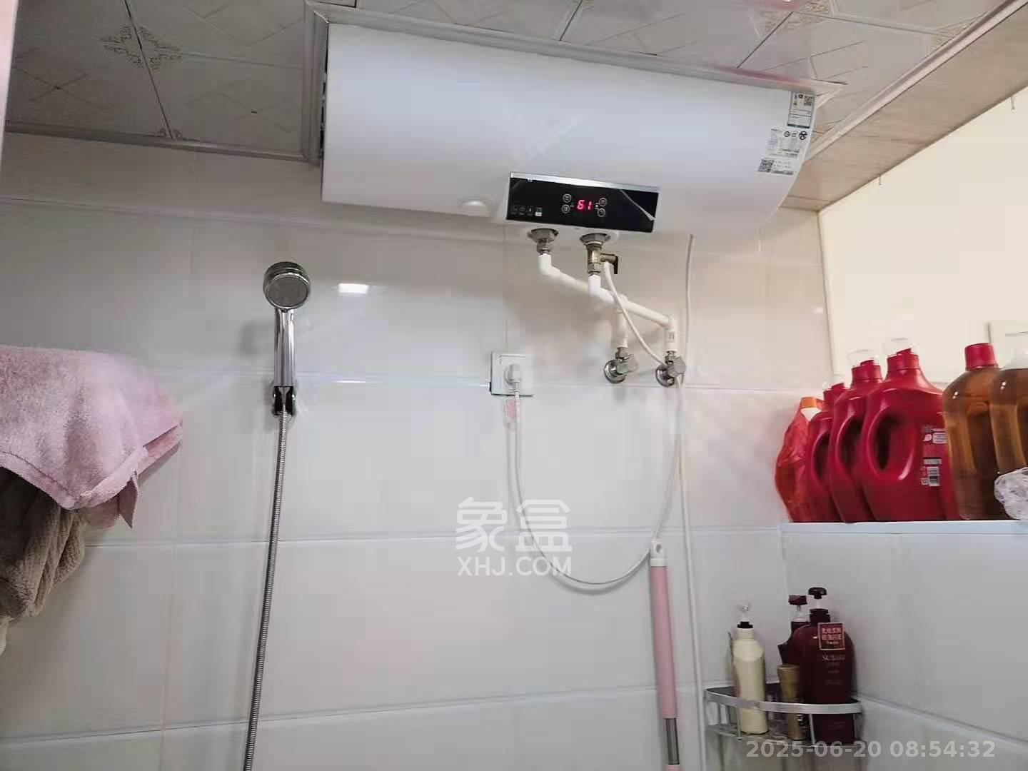 恒泰广场  1室1厅1卫   1600.00元/月室内图