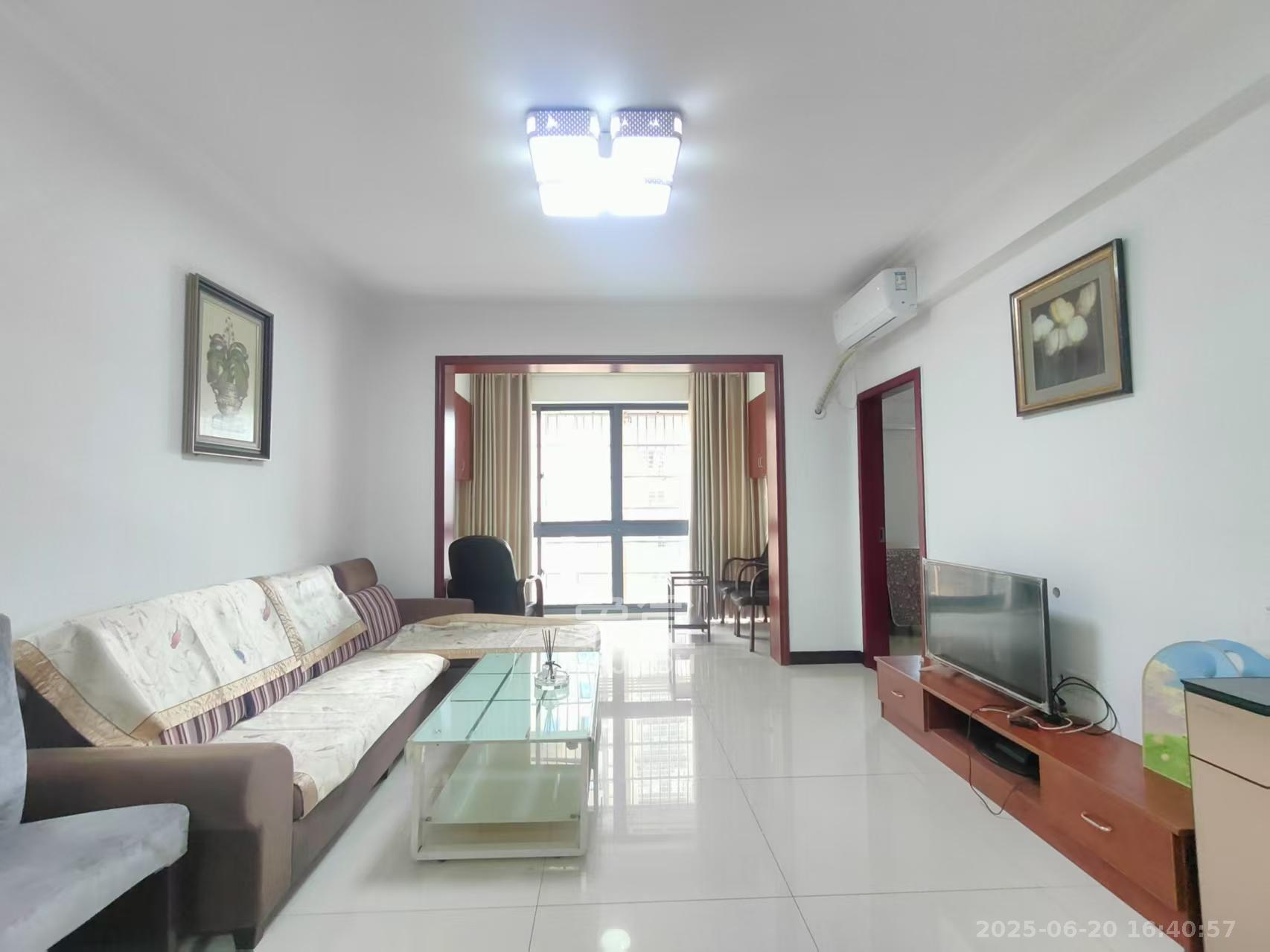 观沙嘉园 2室2厅1卫 2100.0元/月 观沙嘉园 2室2厅1卫 2100.0元/月室内图