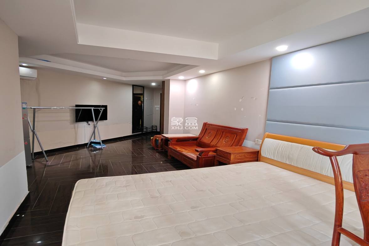 飞行公馆(同国兴城C区16栋) 1室1厅1卫 1200.00元/月 飞行公馆(同国兴城C区16栋) 1室1厅1卫 1200.00元/月室内图