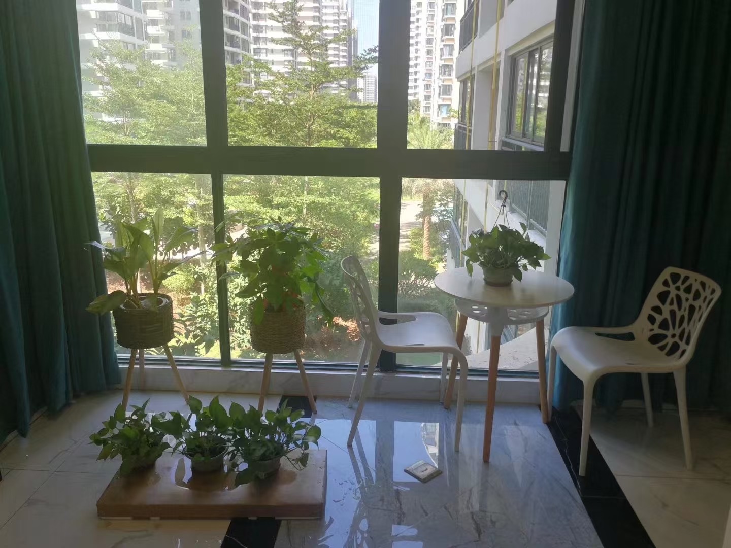 晨晖帝景  2室2厅2卫   1800.00元/月