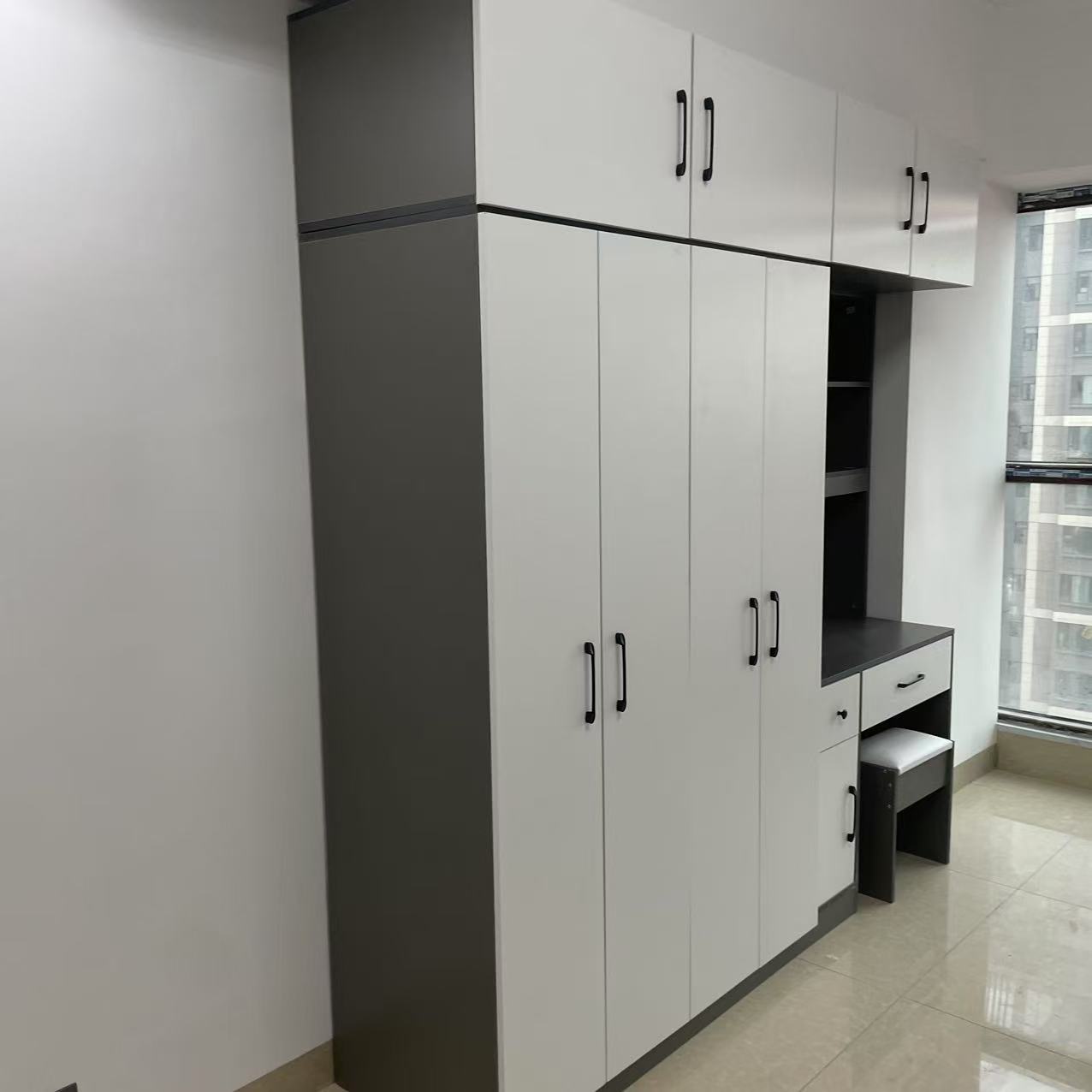 棠湖城市场广场 1室1厅1卫 1380.0元/月 棠湖城市场广场 1室1厅1卫 1380.0元/月室内图