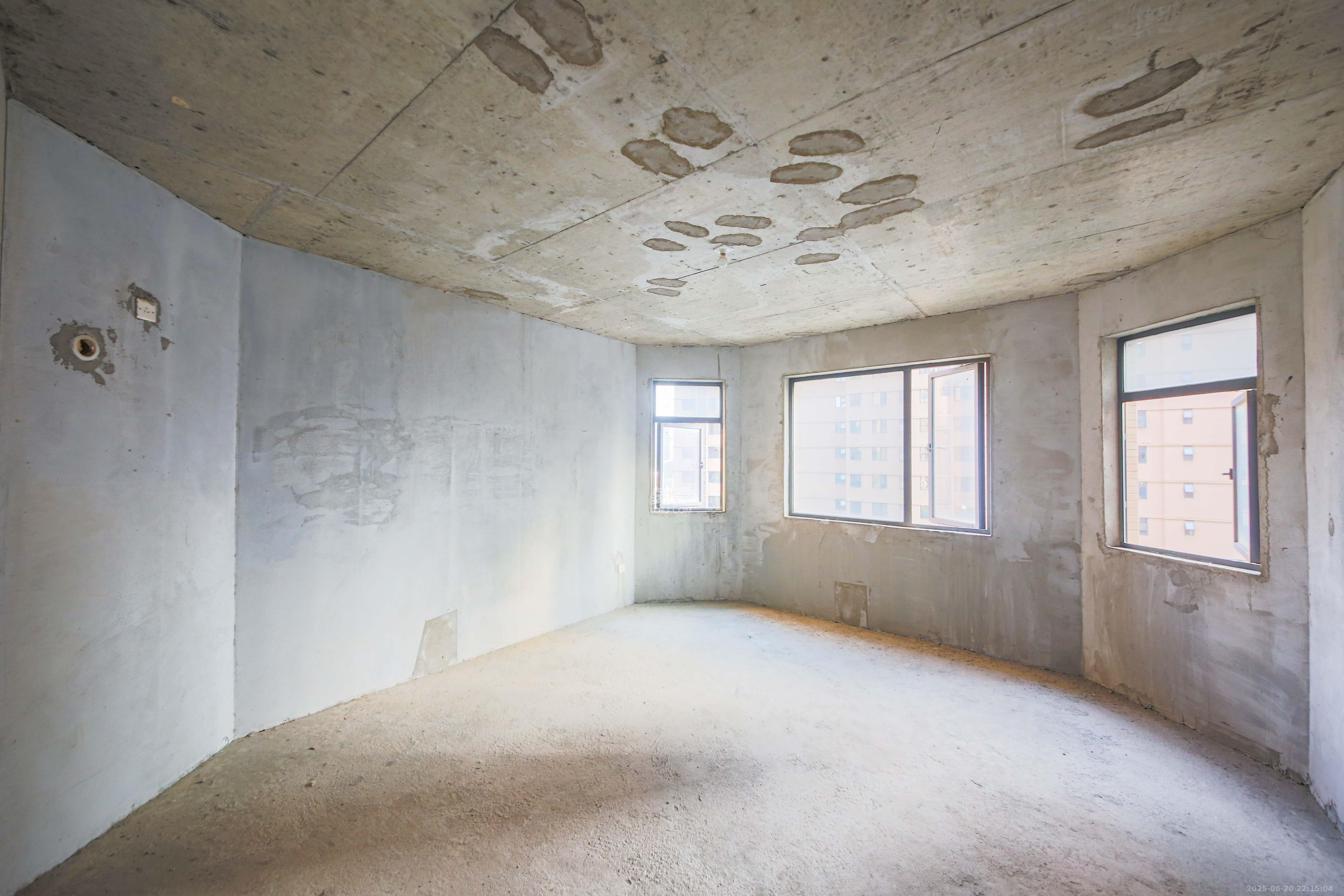 水墨林溪 5室3厅3卫 182.0万 水墨林溪 5室3厅3卫 182.0万卧室