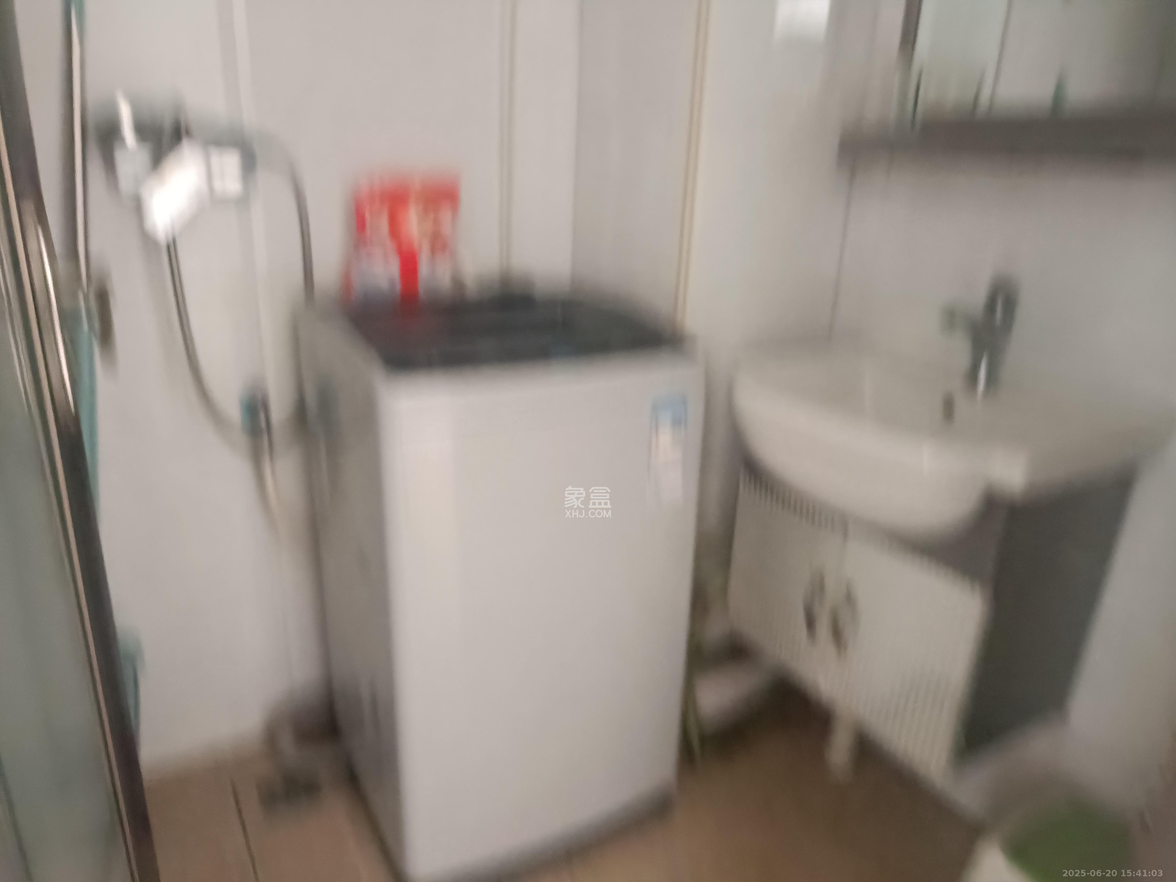 万科魅力之城  1室0厅0卫   1500.00元/月室内图