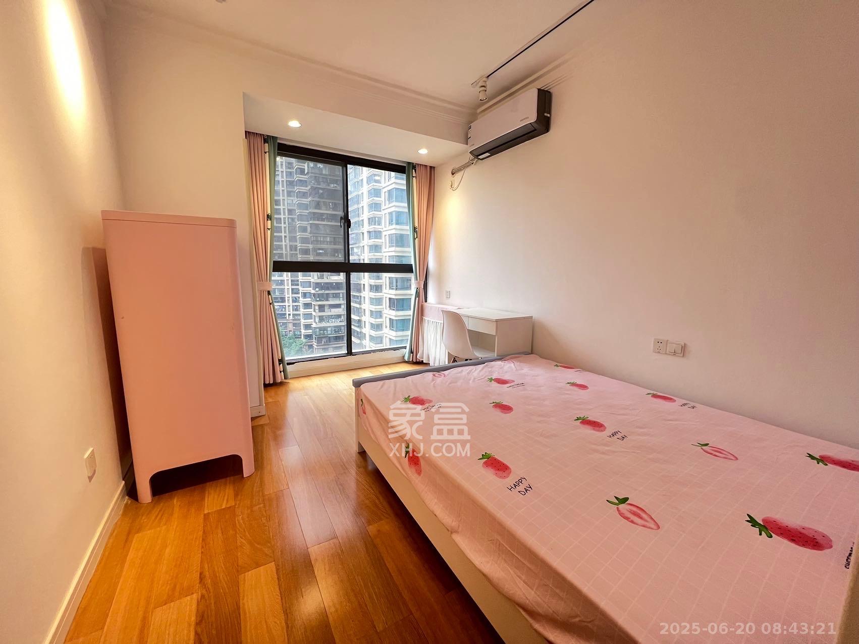 保利麓谷林语E区 1室2厅2卫 4500.0元/月 保利麓谷林语E区 1室2厅2卫 4500.0元/月室内图