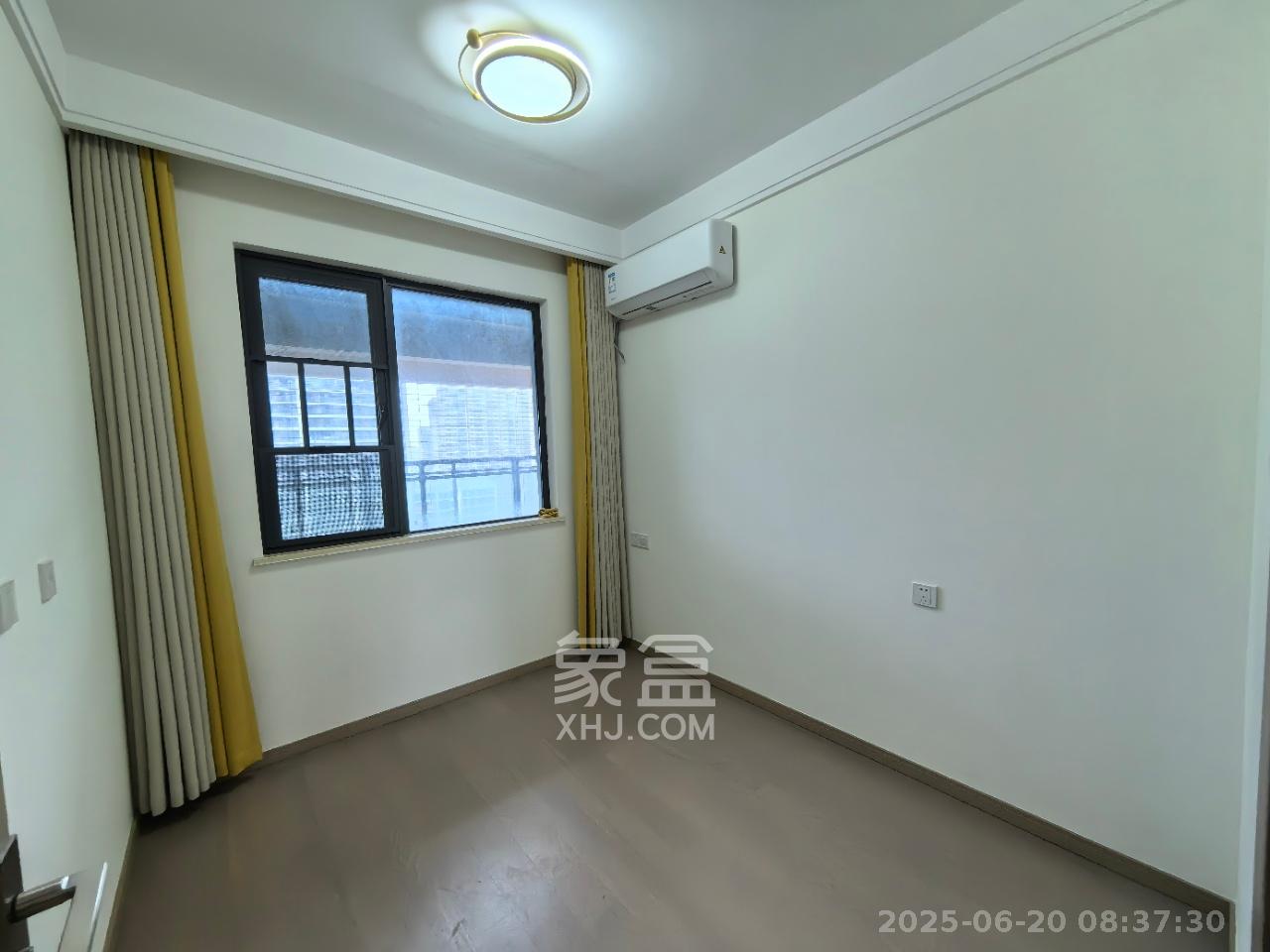 长沙高铁吾悦广场  3室2厅2卫    2700.0元/月室内图