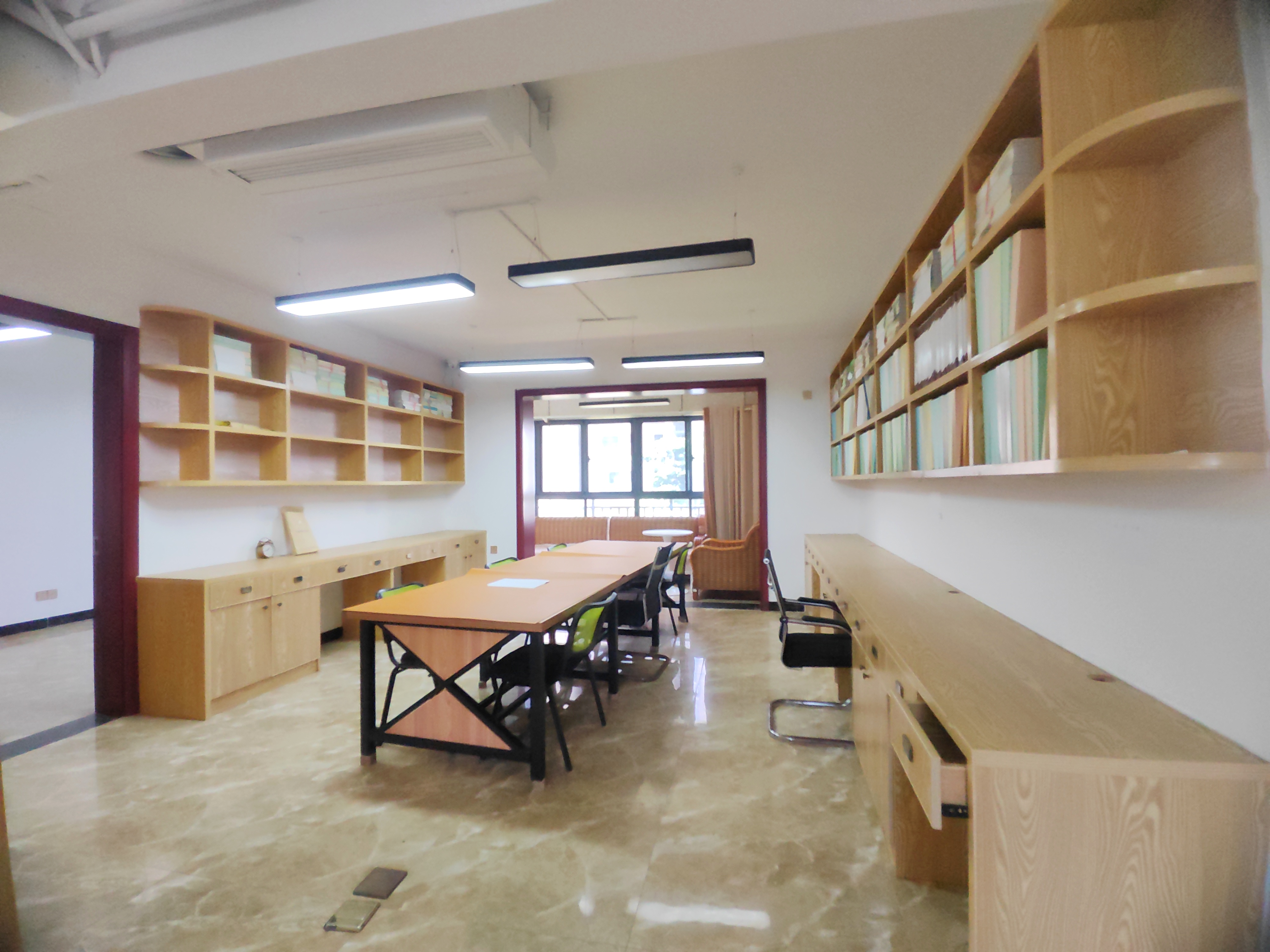 海航豪庭北苑 4室2厅2卫 4500.0元/月 海航豪庭北苑 4室2厅2卫 4500.0元/月室内图