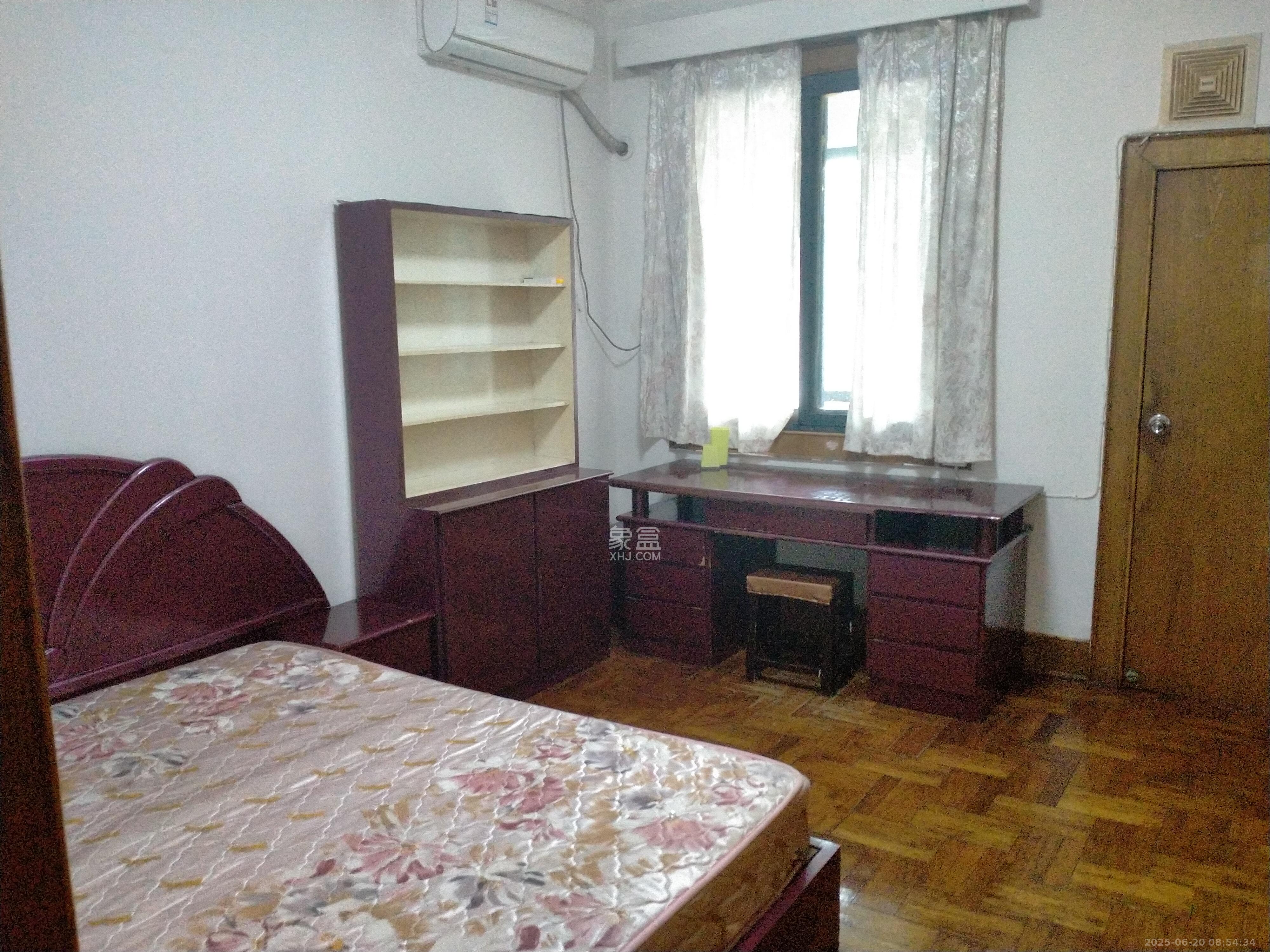 交通厅宿舍 3室2厅1卫 2500.0元/月 交通厅宿舍 3室2厅1卫 2500.0元/月室内图