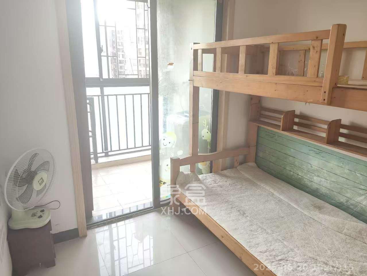 钱隆樽品(一、二、三期)  2室1厅1卫   1400.00元/月室内图