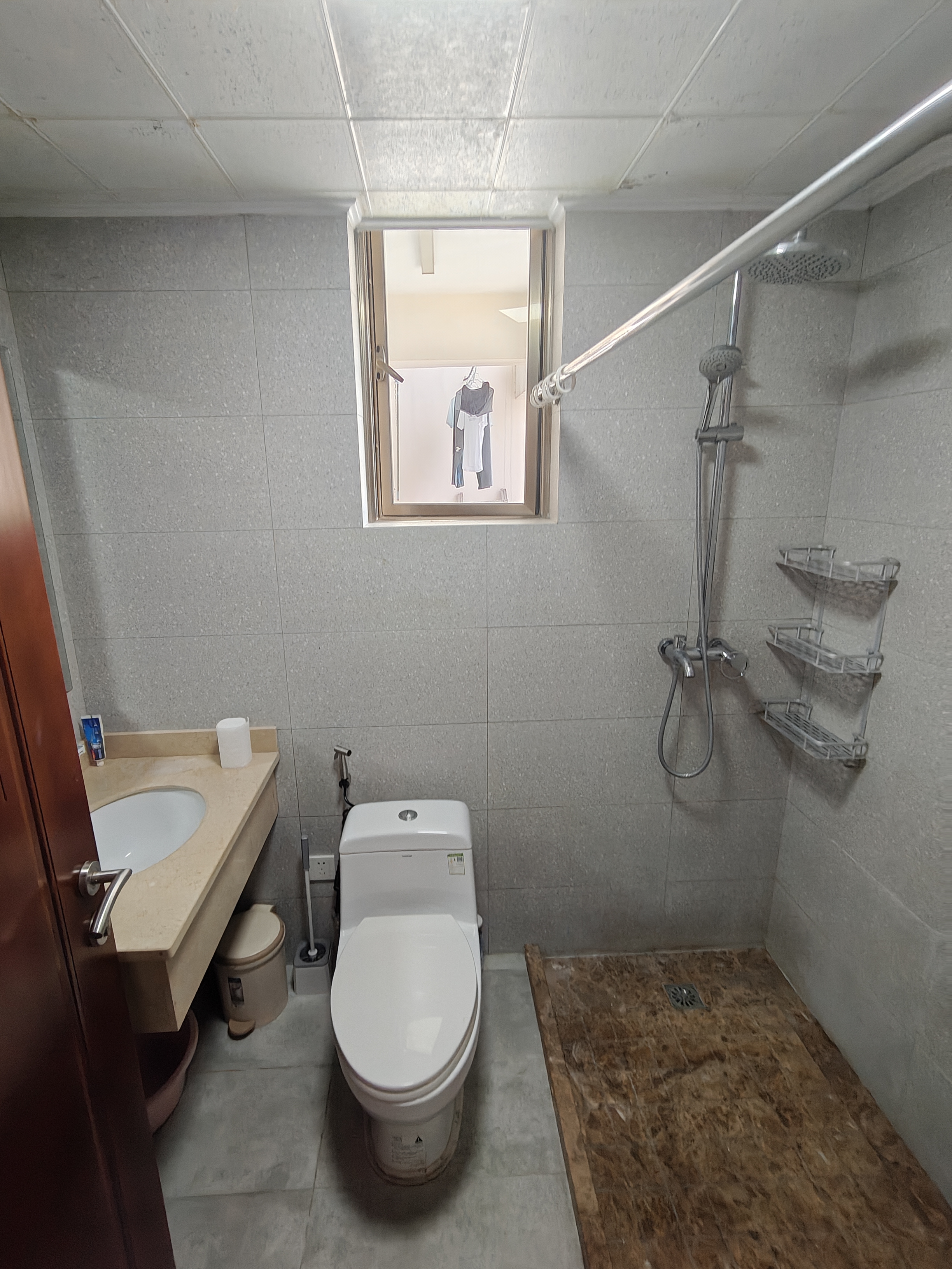 亚洲豪苑南区  4室2厅2卫   4500.00元/月室内图