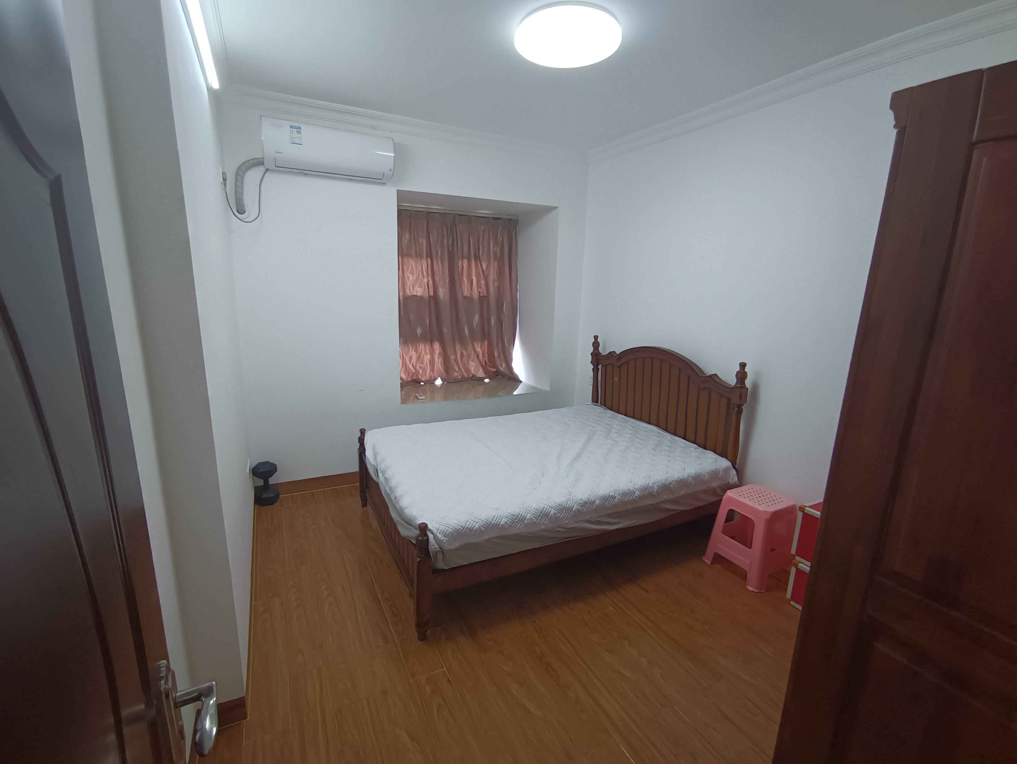 现代美居（喜盈门）  2室2厅1卫   2700.00元/月室内图