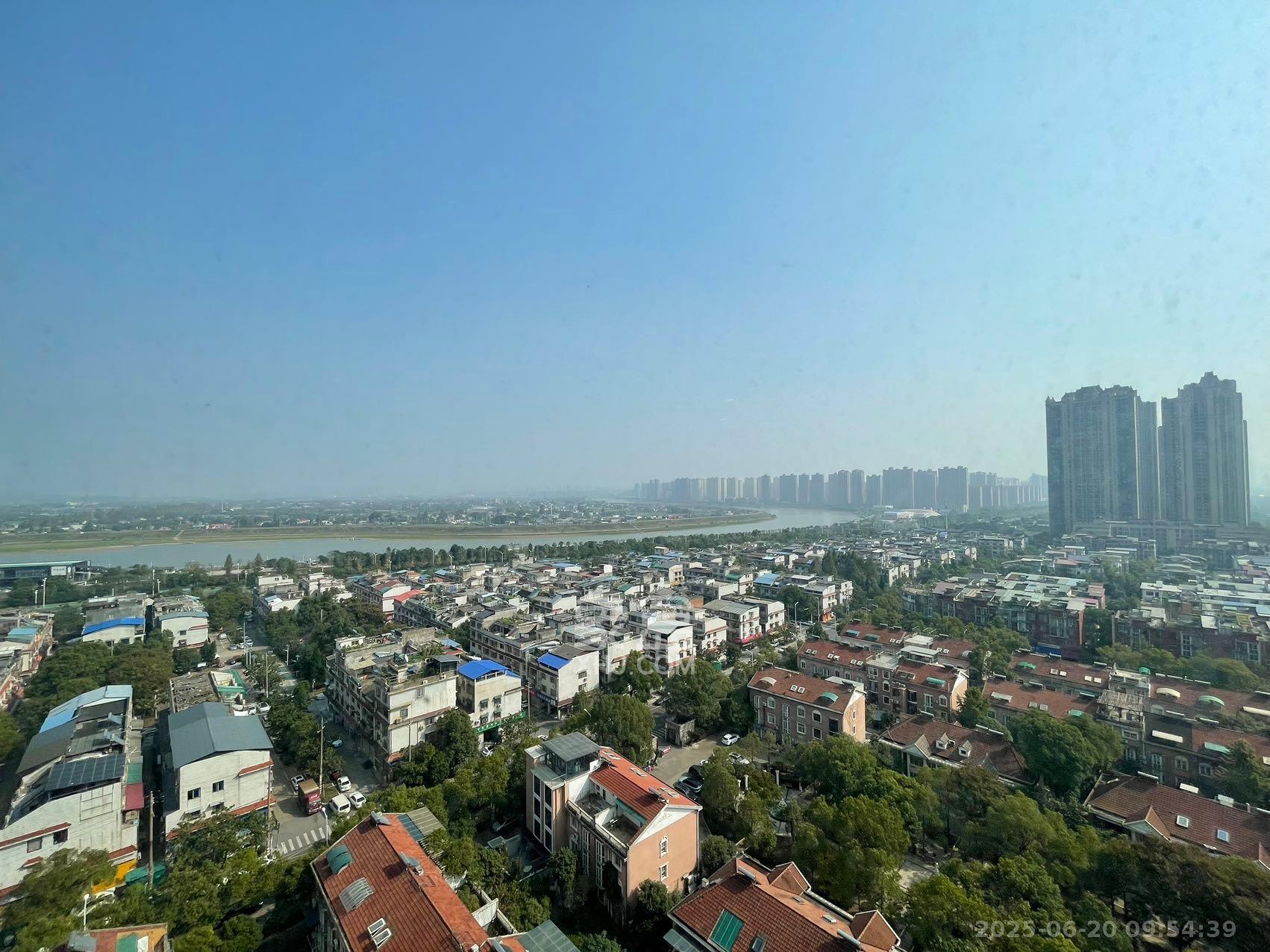 恒大清澜苑（恒大御景半岛四期）  1室1厅1卫   1500.00元/月室内图