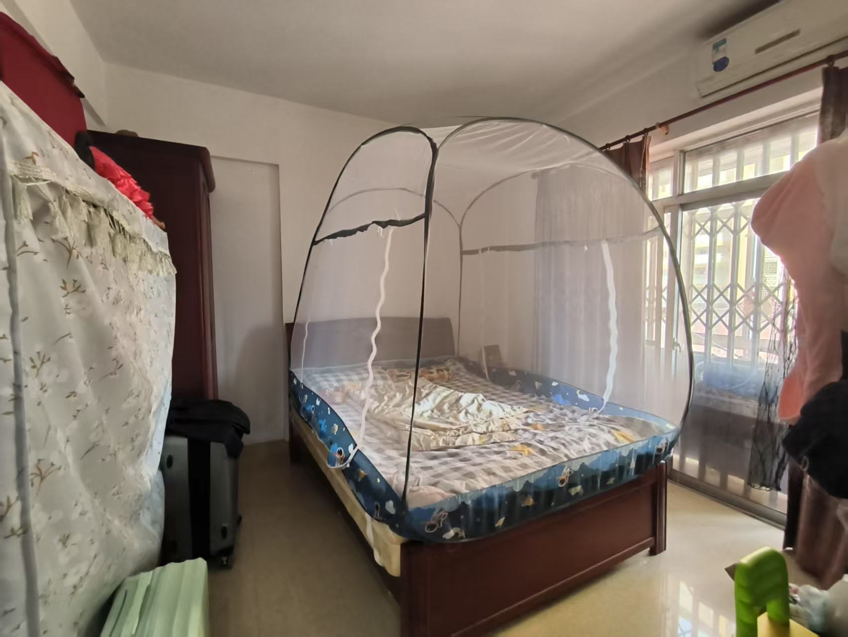 滨江度假城 3室2厅2卫 215.0万 滨江度假城 3室2厅2卫 215.0万客厅