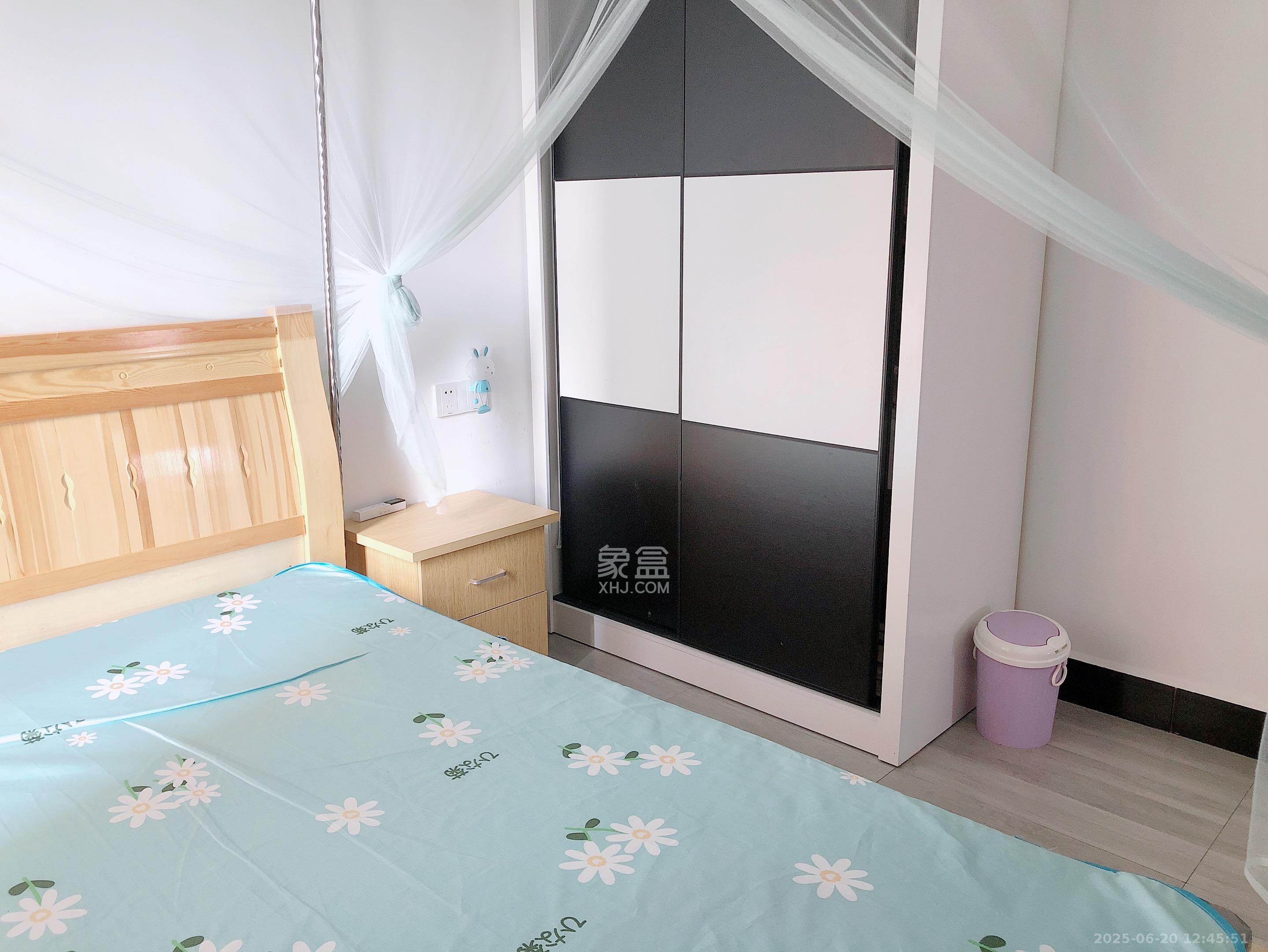 中建嘉和城  3室2厅1卫    2000.0元/月 中建嘉和城  3室2厅1卫    2000.0元/月室内图