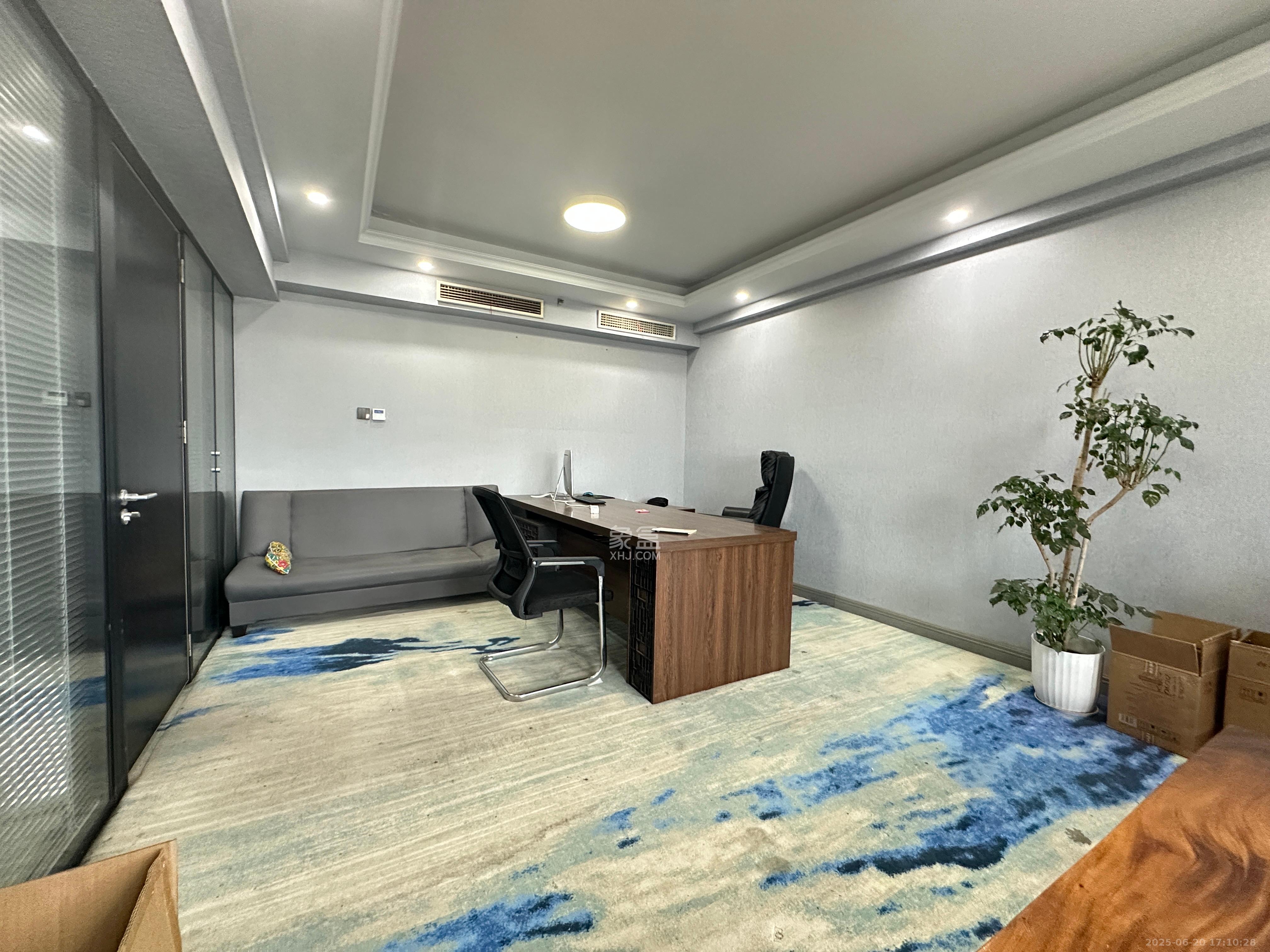 保利国际广场  1室1厅1卫    13000.0元/月室内图