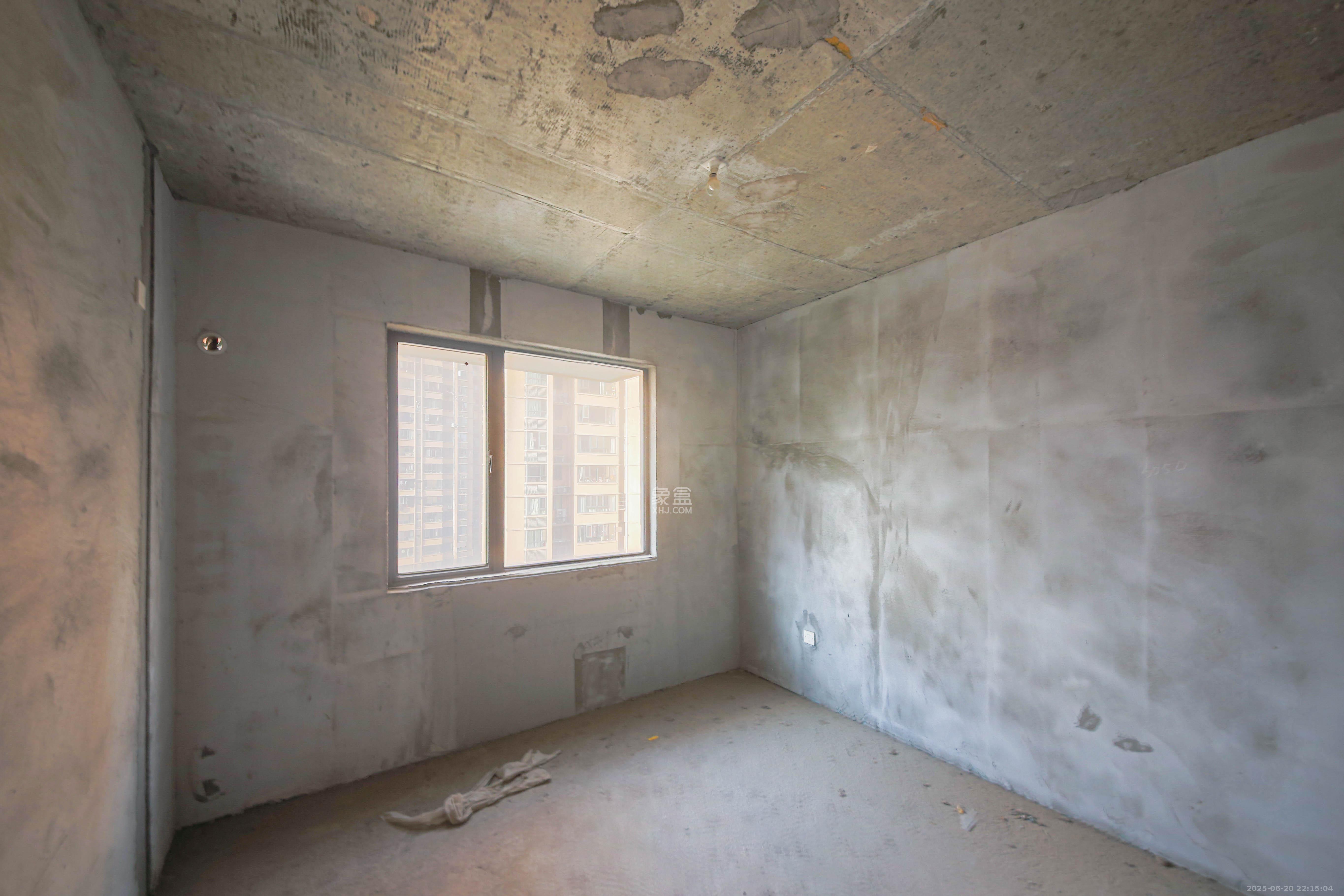 水墨林溪 5室3厅3卫 182.0万 水墨林溪 5室3厅3卫 182.0万卧室