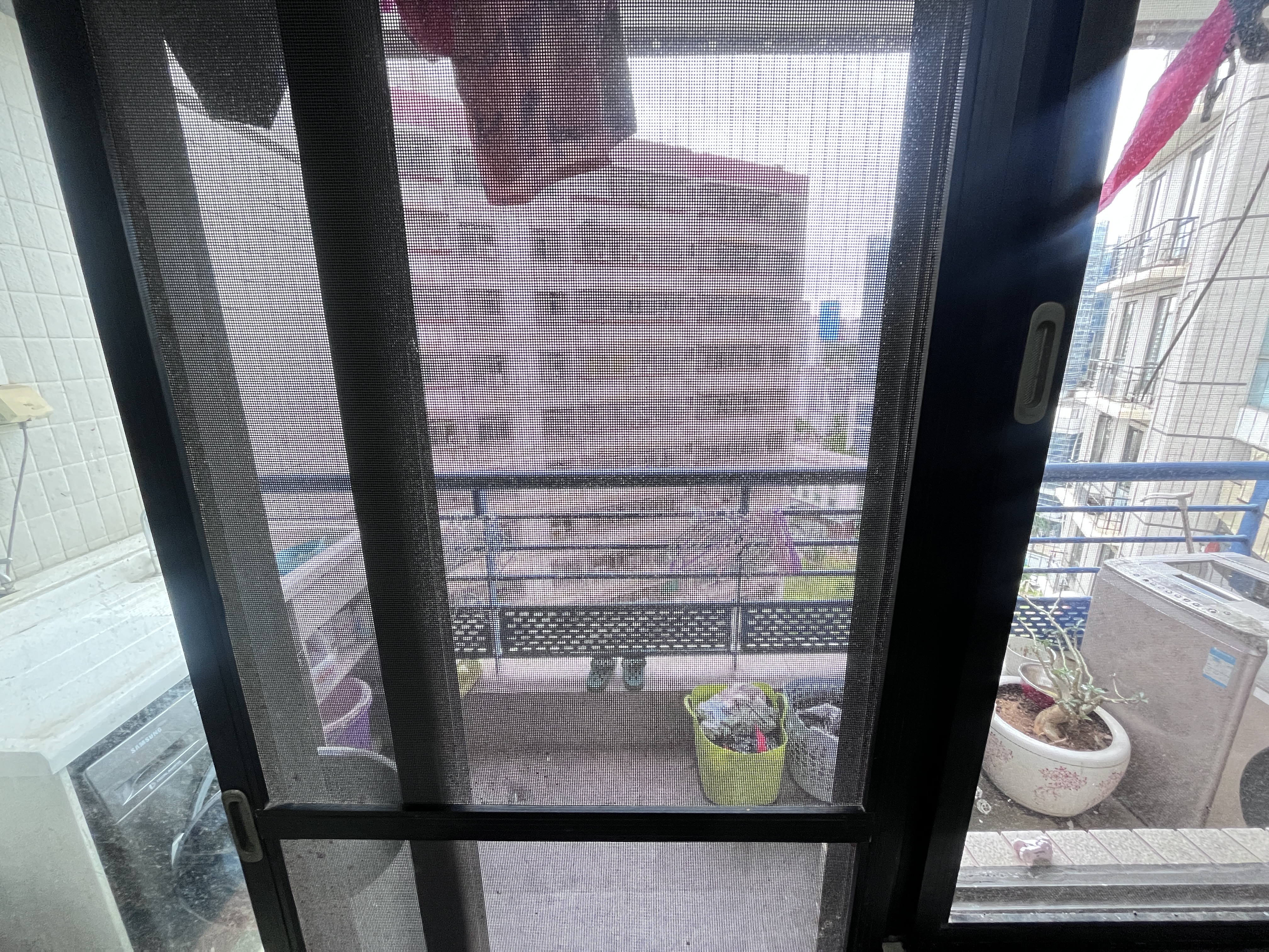 棕榈公寓 3室2厅2卫 176.0万 棕榈公寓 3室2厅2卫 176.0万客厅