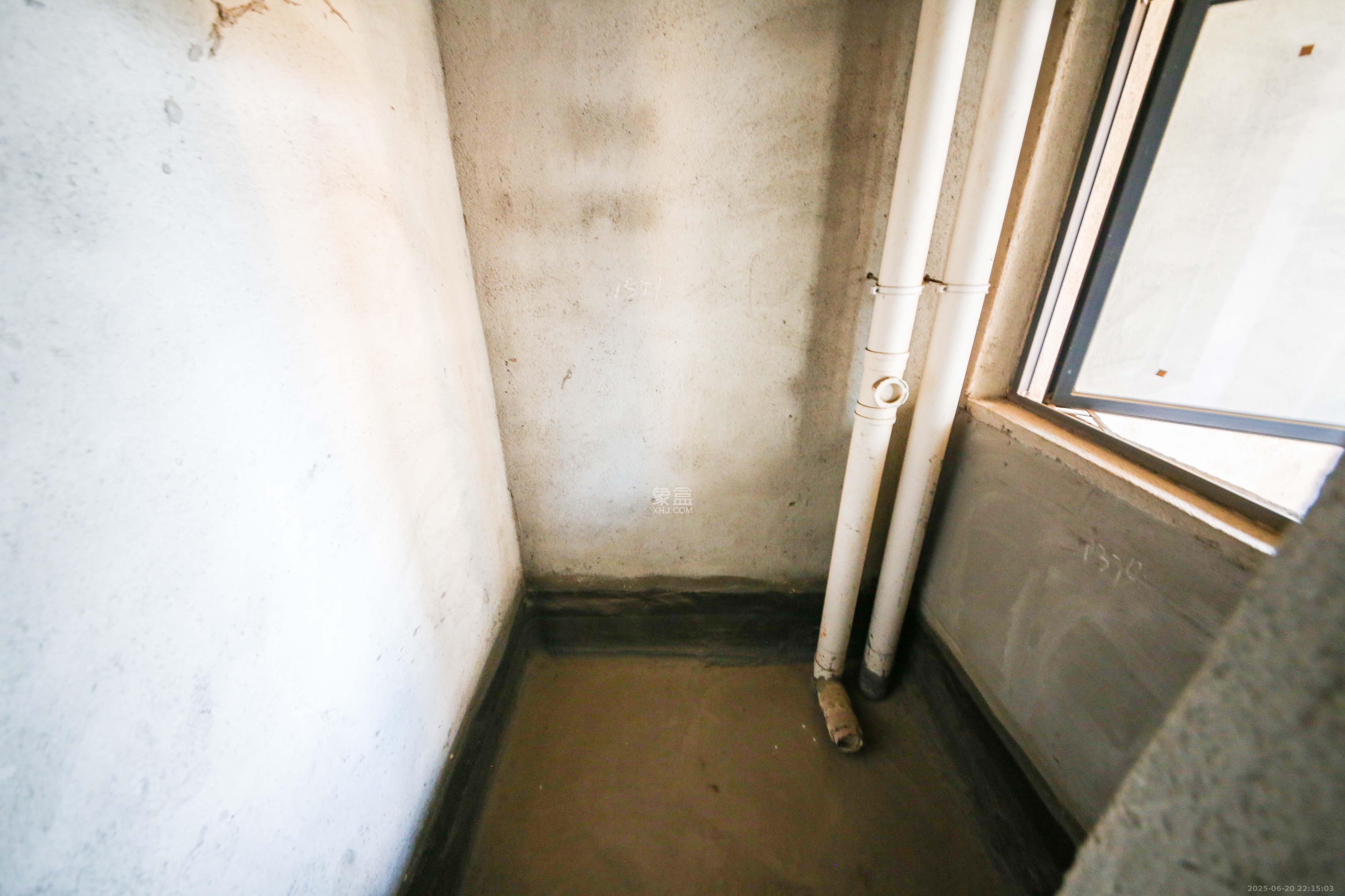 水墨林溪 5室3厅3卫 182.0万 水墨林溪 5室3厅3卫 182.0万卫生间