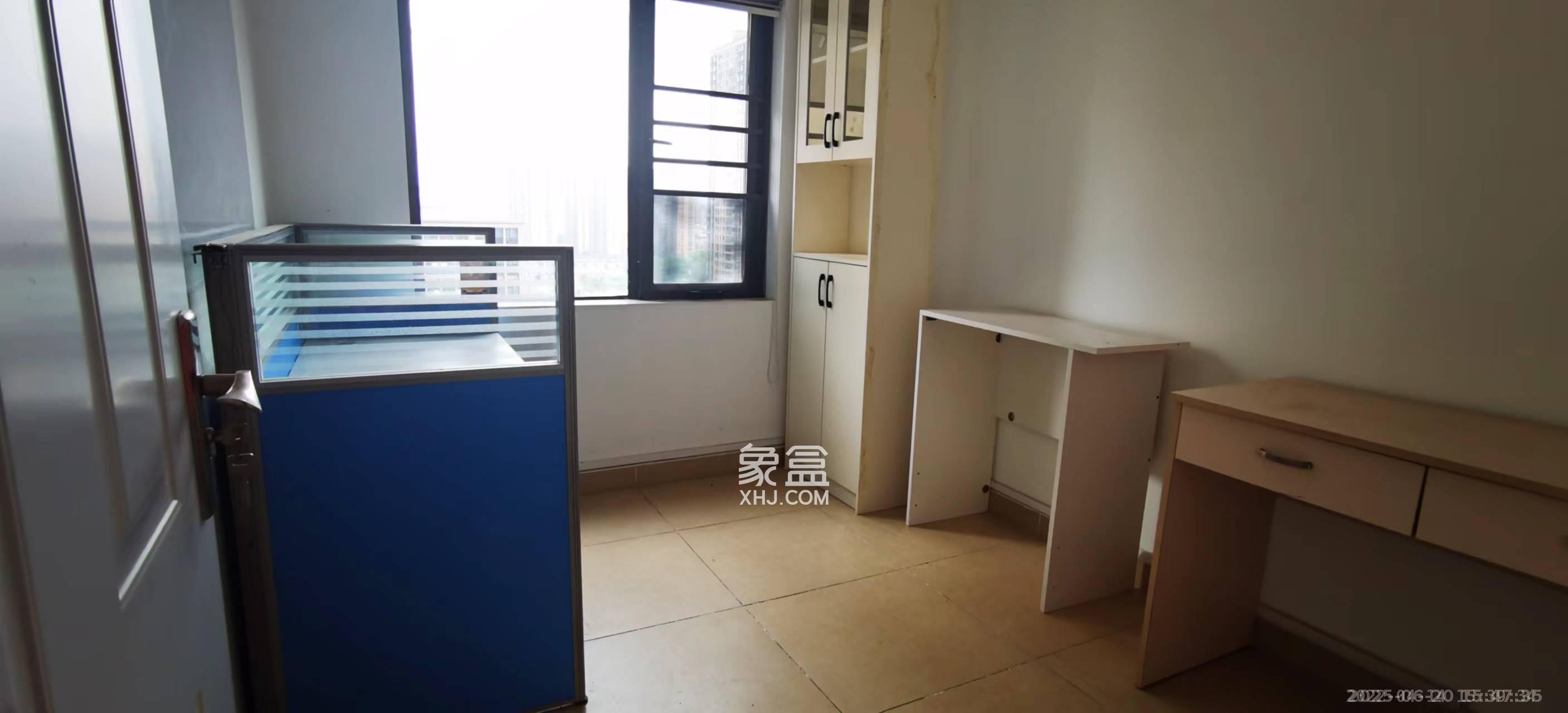 钰龙天下二期(钰龙佳园) 2室1厅1卫 1600.0元/月 钰龙天下二期(钰龙佳园) 2室1厅1卫 1600.0元/月室内图