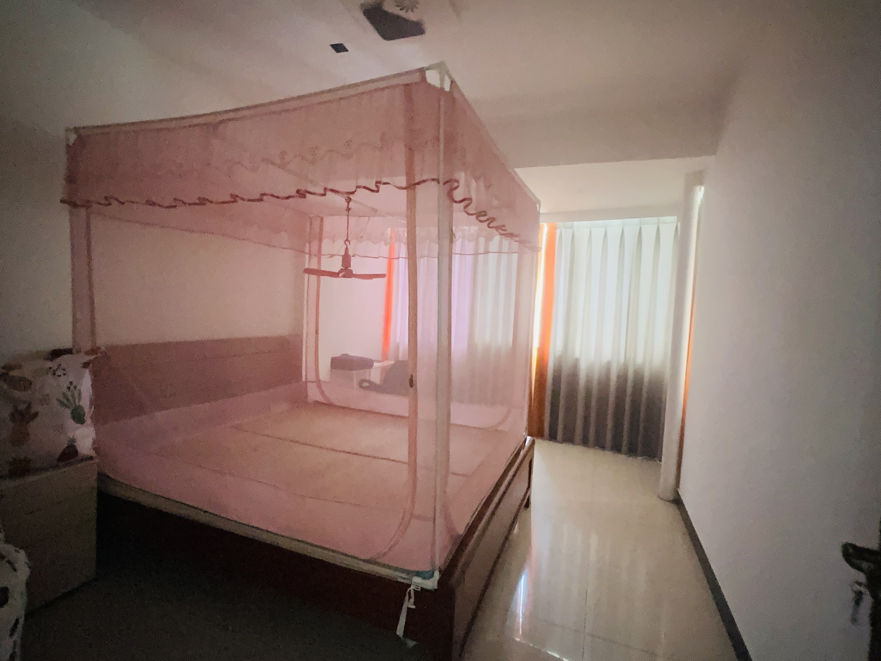 金楚小区  3室2厅1卫    85.0万 金楚小区  3室2厅1卫    85.0万客厅