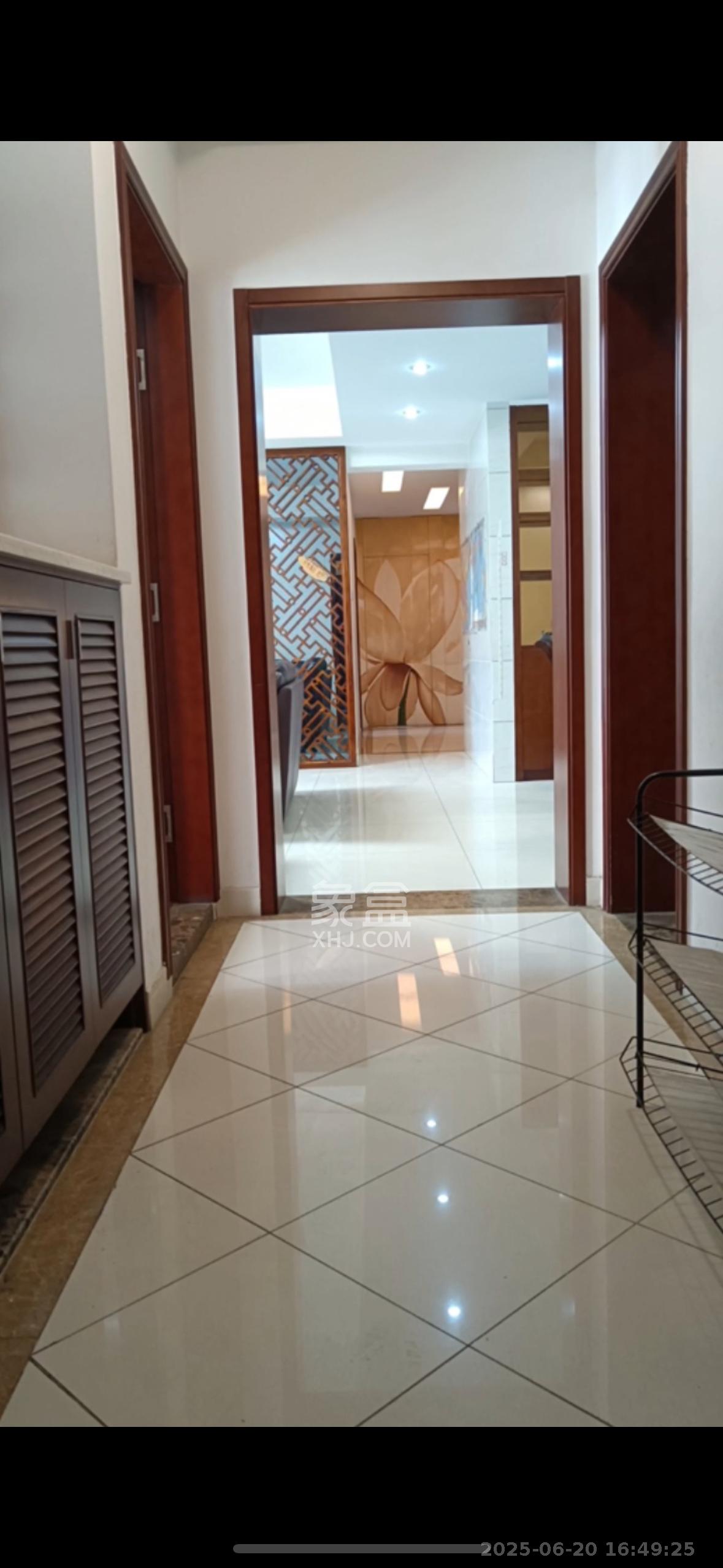 岳泰理想城  5室2厅3卫    4800.0元/月 岳泰理想城  5室2厅3卫    4800.0元/月